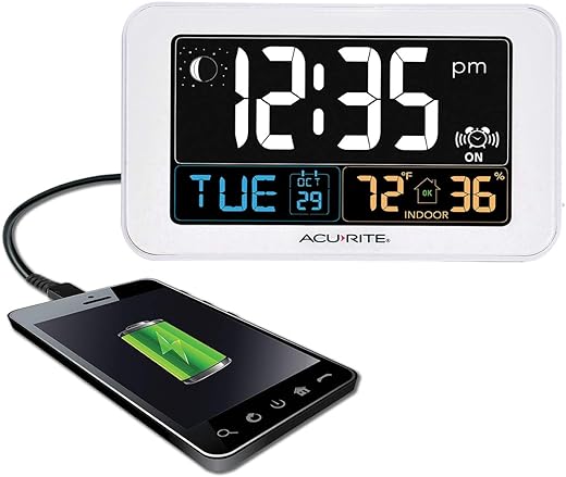 AcuRite Intelli-Time Digital Alarm Clock for Bedroom with USB Charger, Indoor Temperature and Humidity for Heavy Sleepers (13040CA)