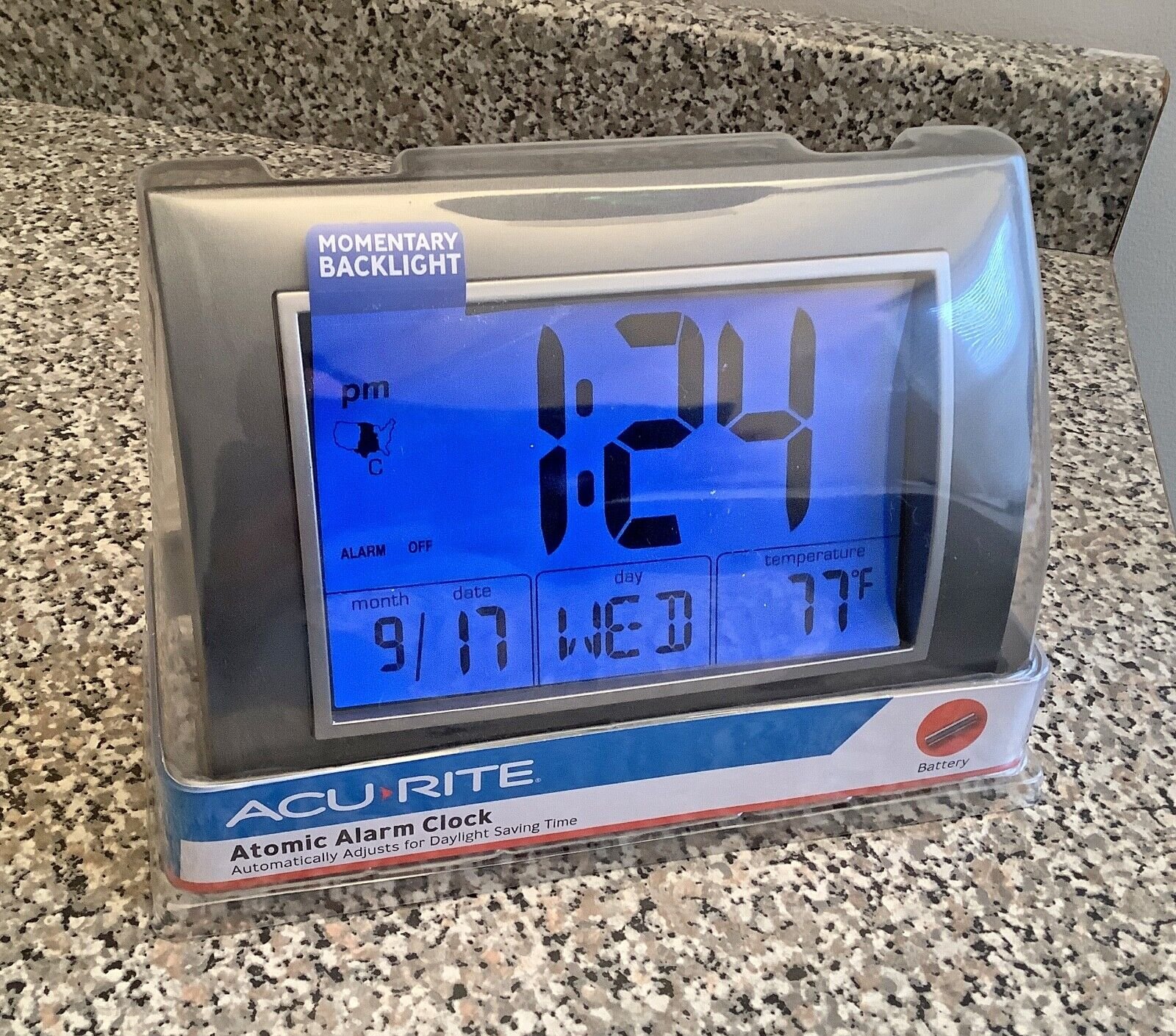 ACU-RITE 7-inch Atomic Alarm Clock with Date, Day and Temp – NEW