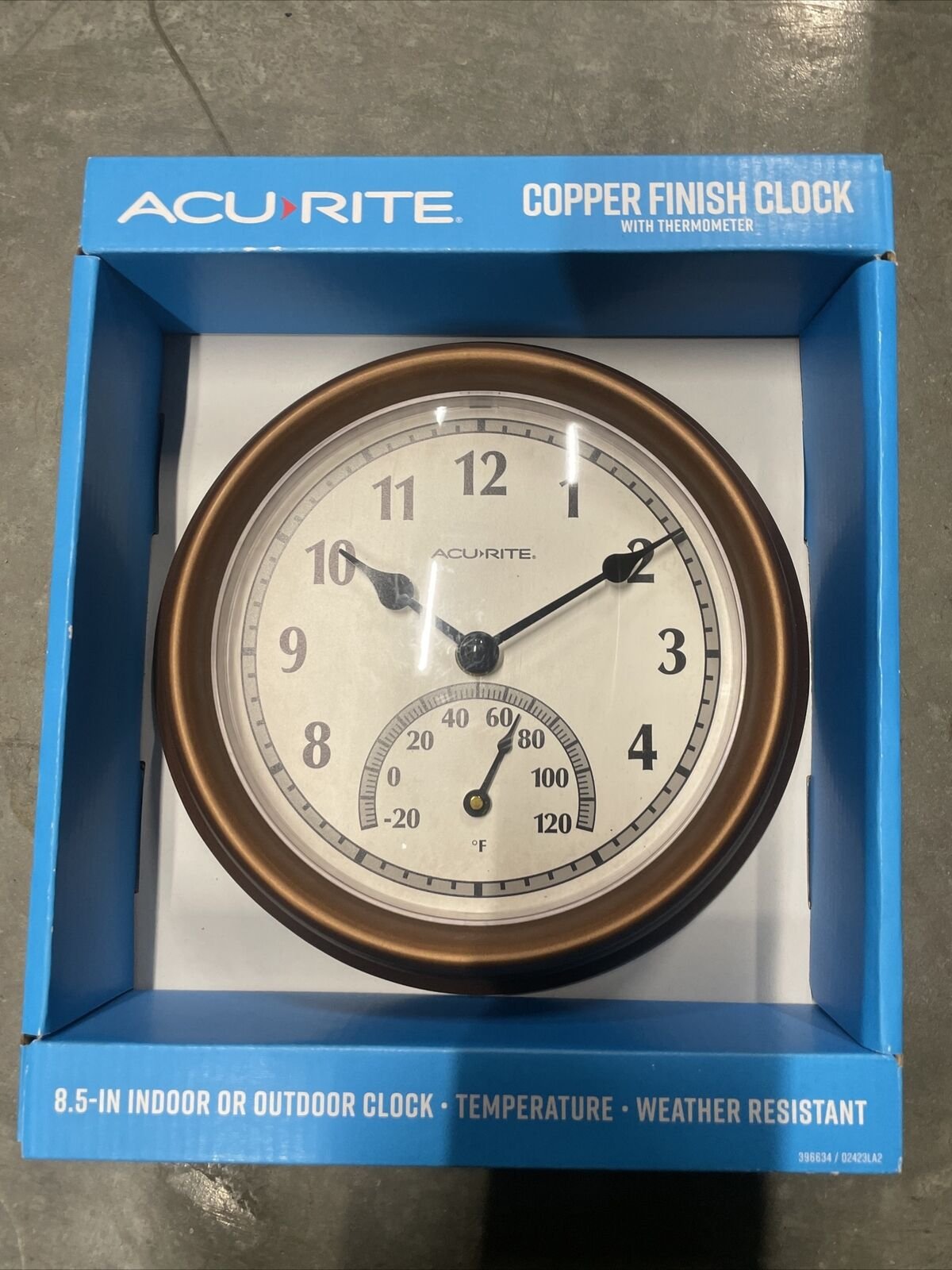 AcuRite - 50314A1 - 8.5" Copper Indoor Or Outdoor Atomic Clock With Thermometer