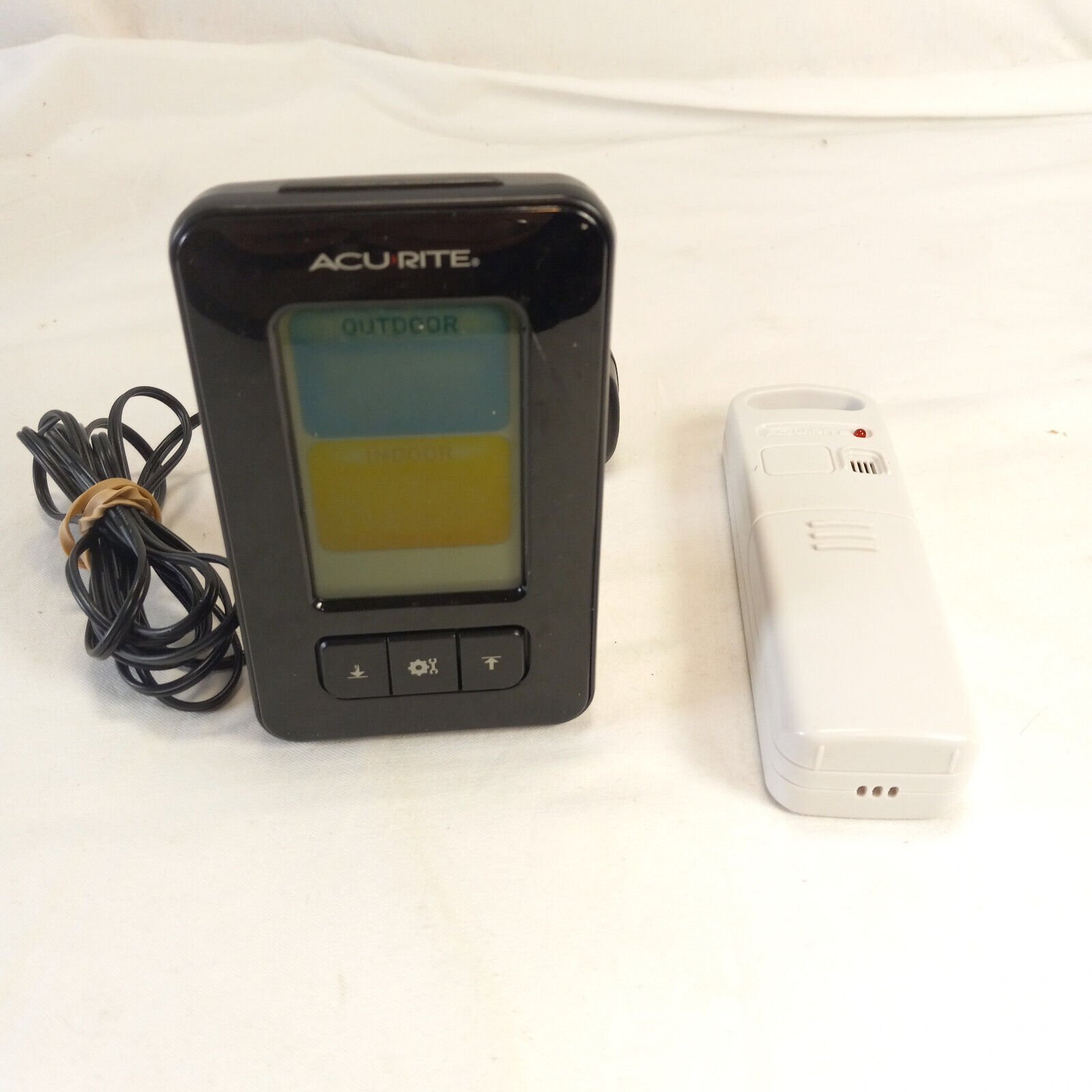 Acurite Indoor Outdoor Digital Weather Thermometer with Wireless Transmitter