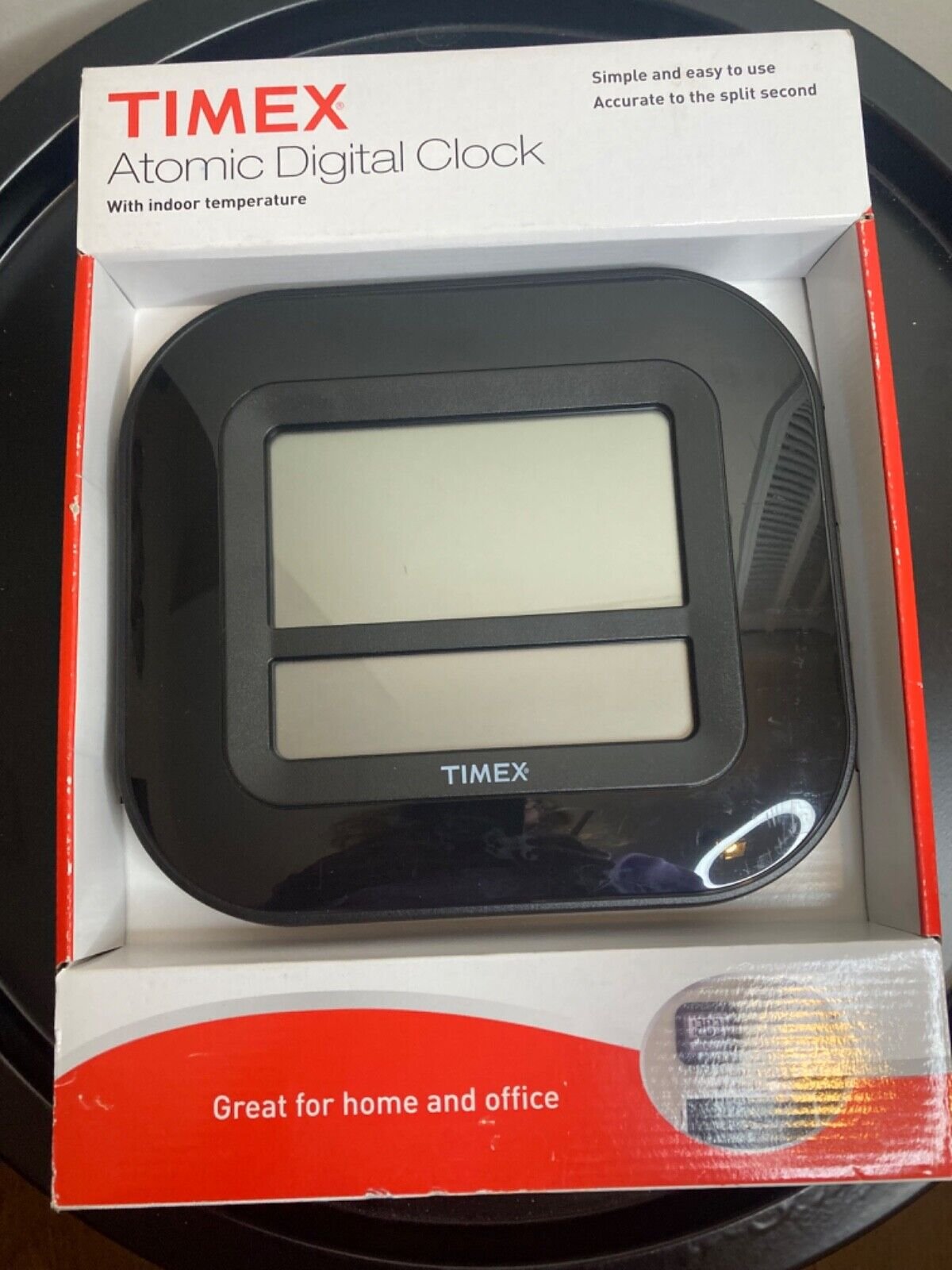 Timex 75322T Atomic Clock with Date, Day of Week and Indoor Temperature