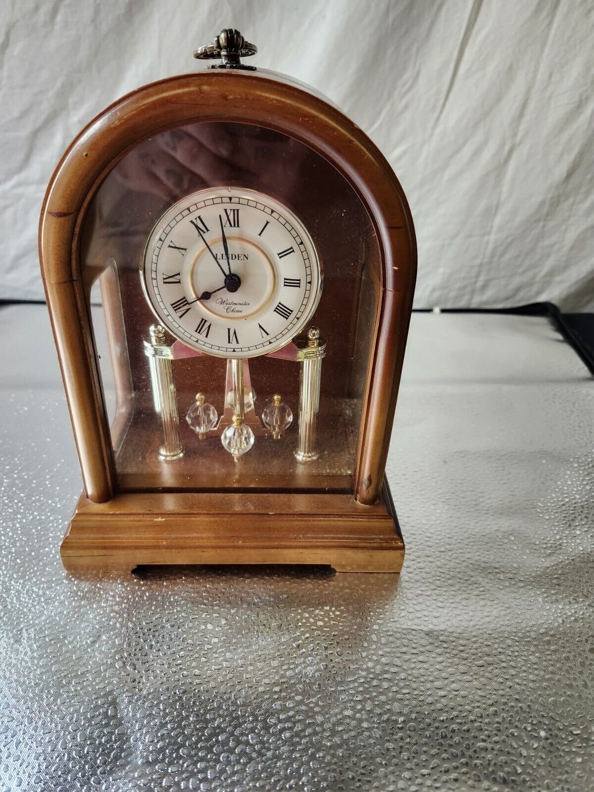 Vintage Westminster Linden Mantle Chime Clock Solid Oak Finish