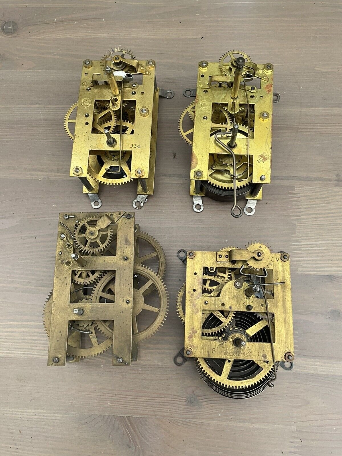 Best Antique Retro Decorative Iron Wall Clocks