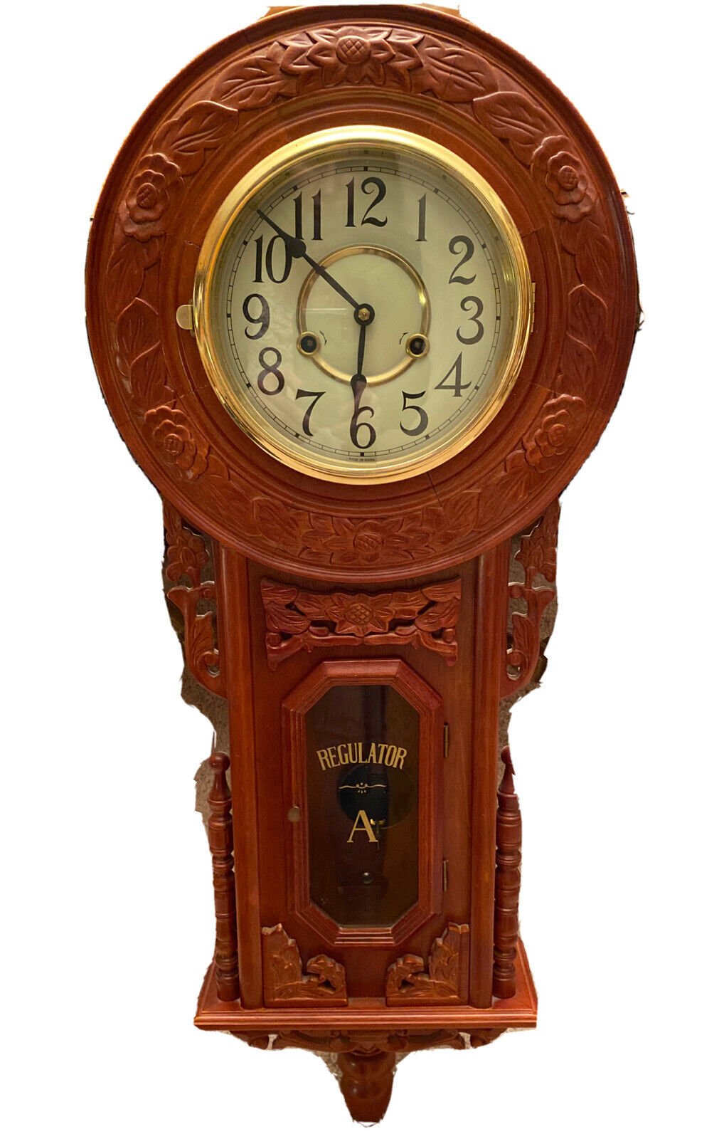American Style Regulator Clock Carved Top Red Finish Tested - Key And Manual