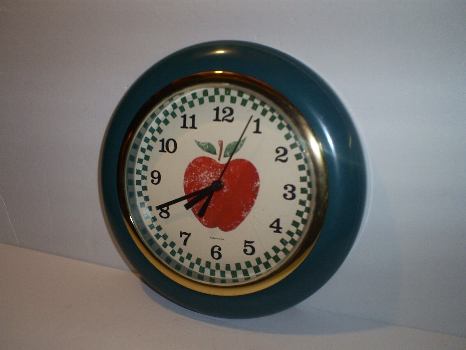 Beautiful 10" Apple Wall Clock