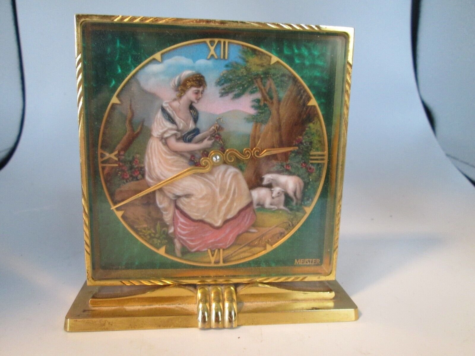 Best Desk Clocks For Women