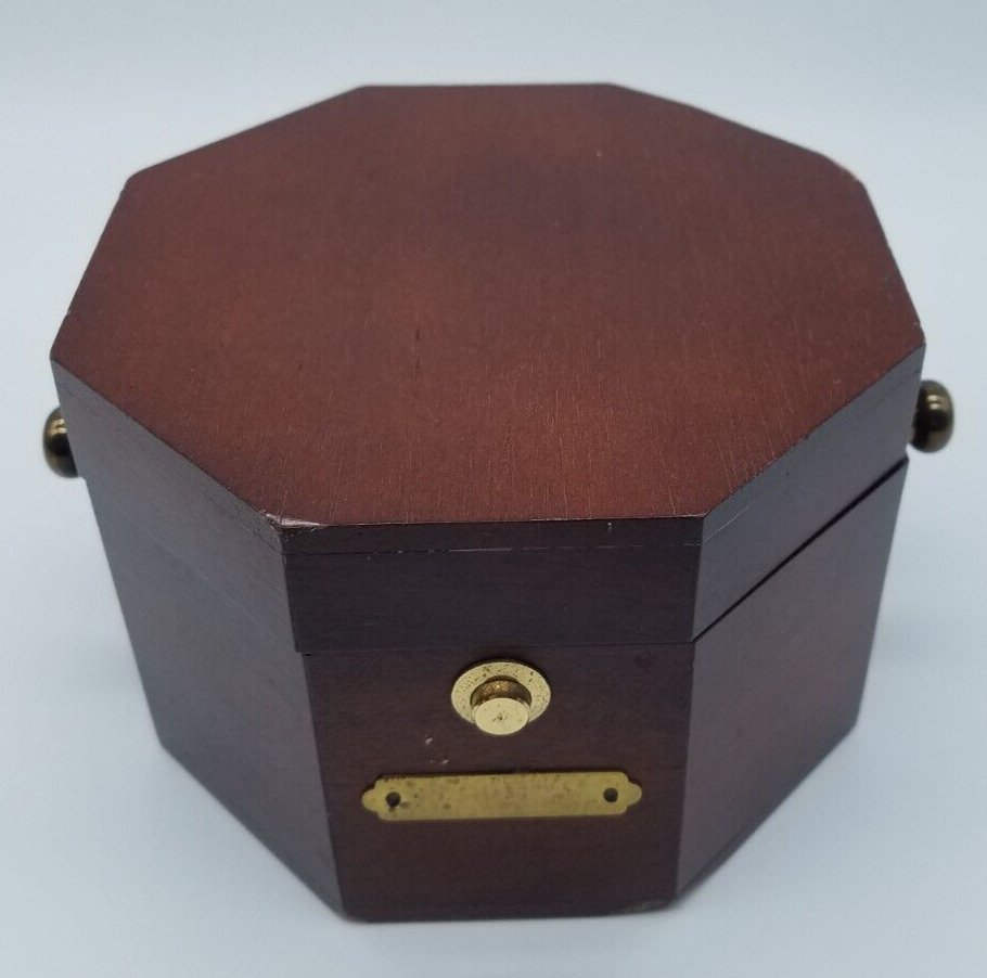 Bulova Quartermaster Maritime Desk Clock In Octagonal Wood Display - For Parts!