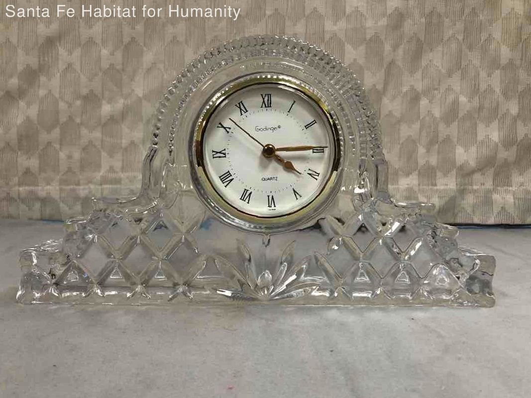 Godinger "Dublin" Clear Handcrafted 24% Lead Crystal Desk Clock