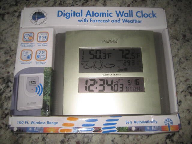 LA CROSSE DIGITAL ATOMIC RADIO AUTOMATIC SET CLOCK WIRELESS WEATHER FORCAST NEW
