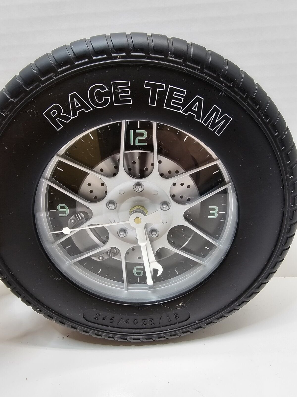 Quartz Wall Clock Car Wheel Tire Tool Hands 10” Diameter Read Desc.