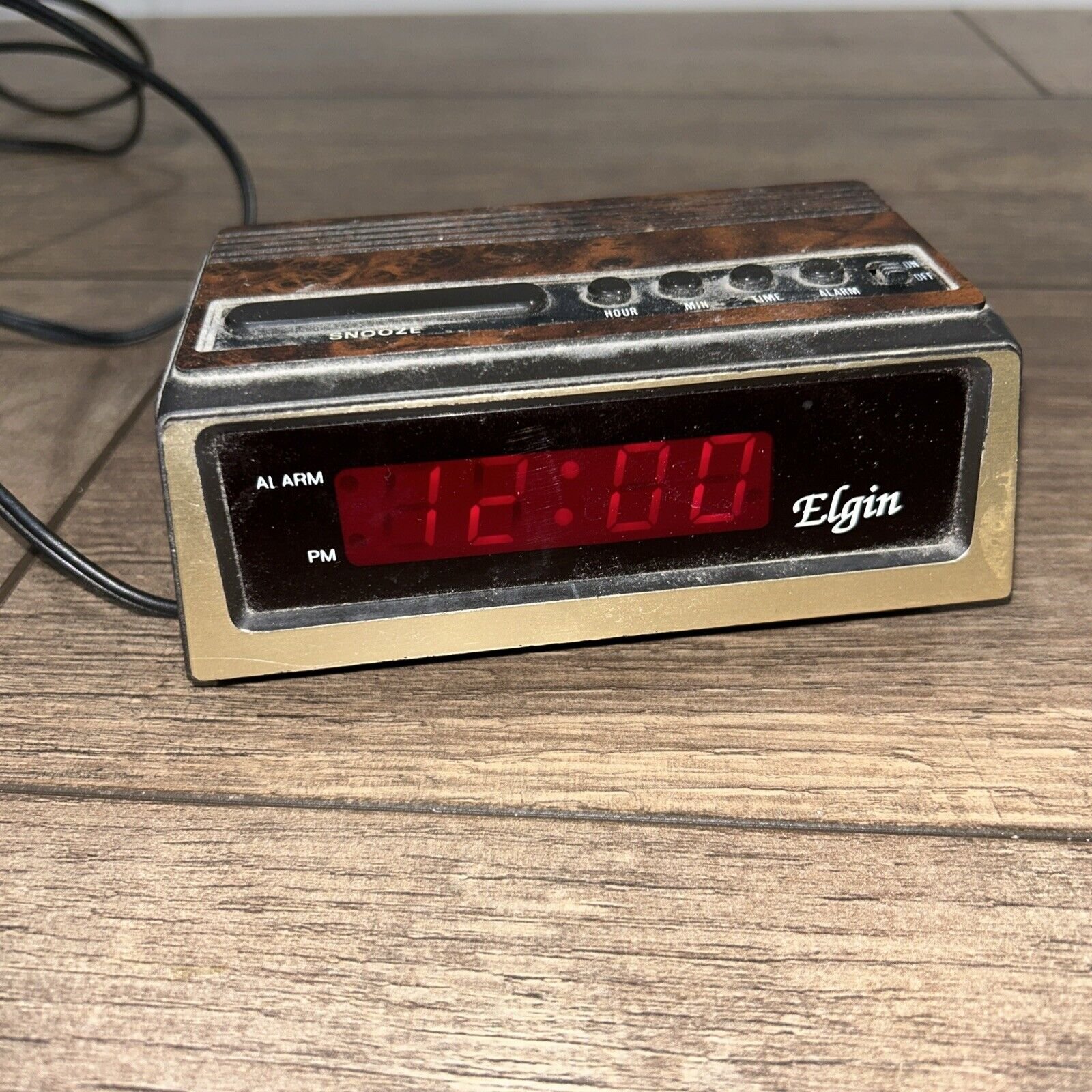 Vintage Elgin Model 3142 Digital Alarm Clock Tested & Working Used