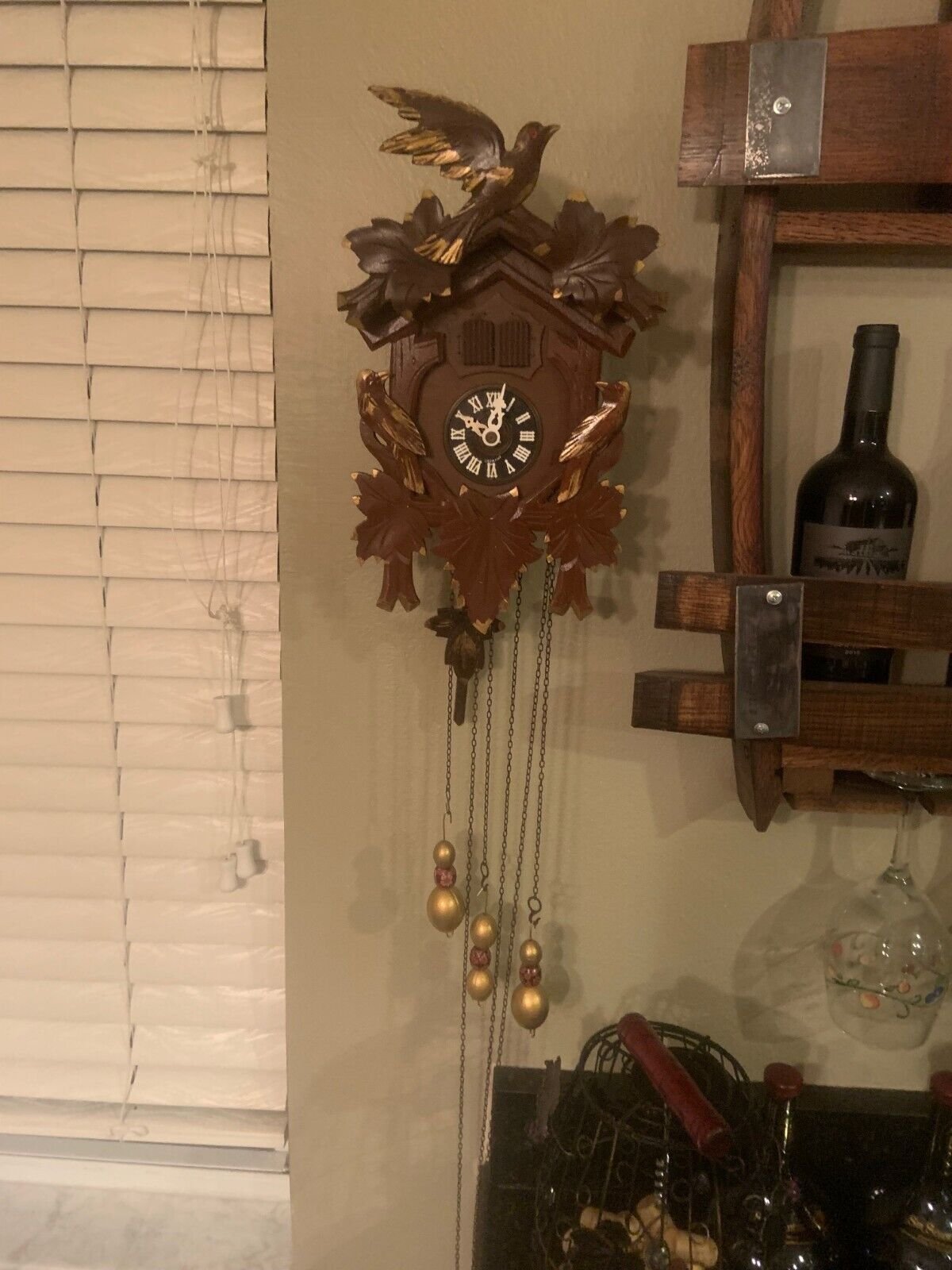 Vintage music cuckoo clock working three birds gold leaf
