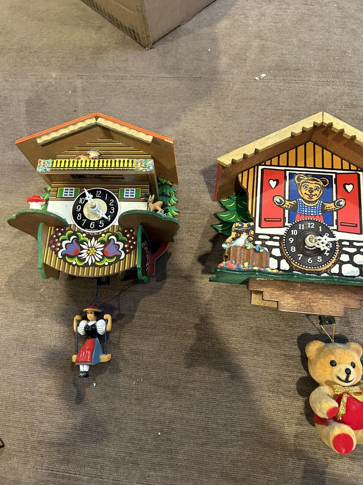 Engstler Batt. Opt. Clock-Mini Size One UTS Mini Clock One Wooden Thermometer