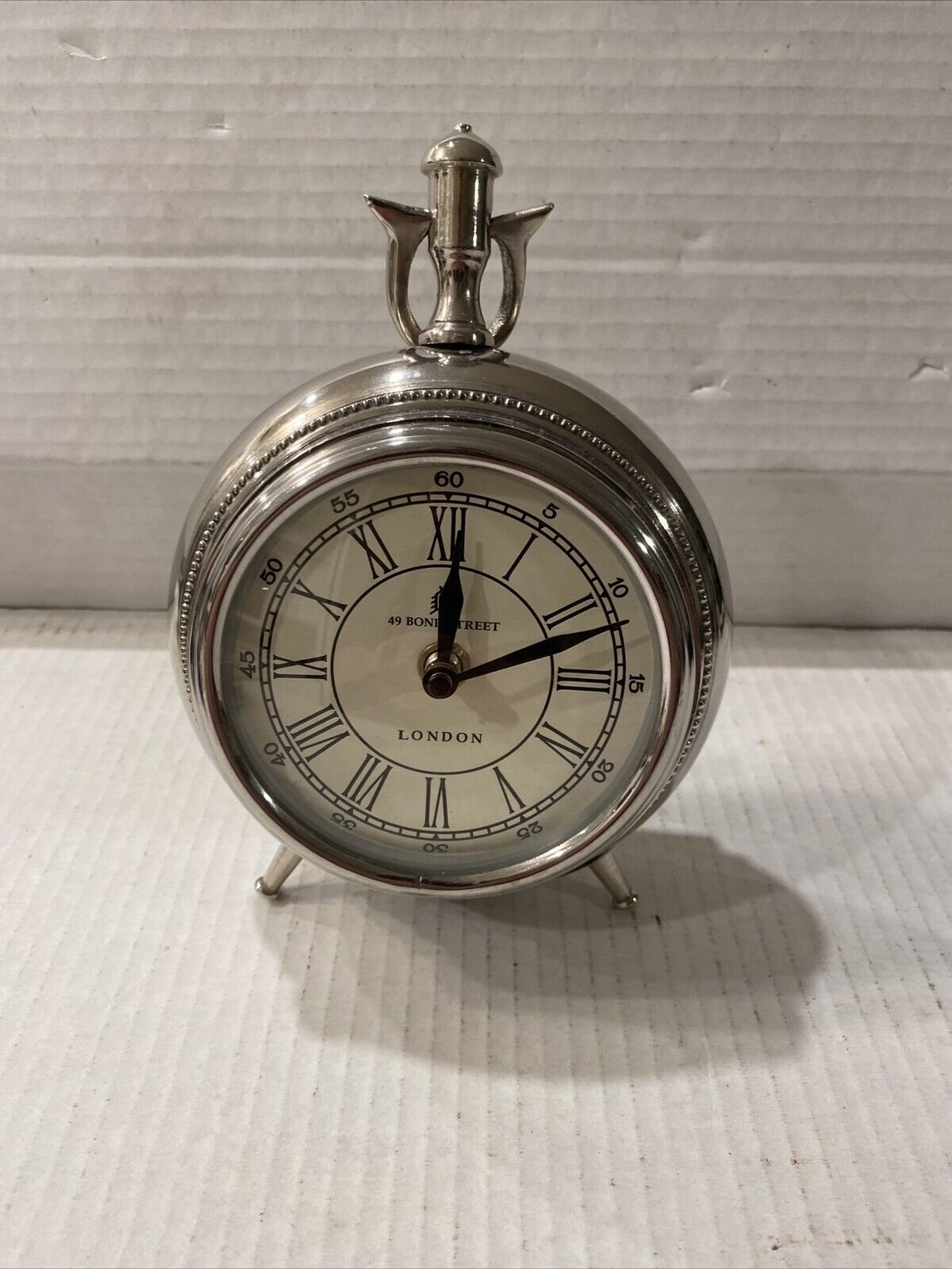 Beautiful 49 Bond Street London Chrome Table Clock Desk Decor