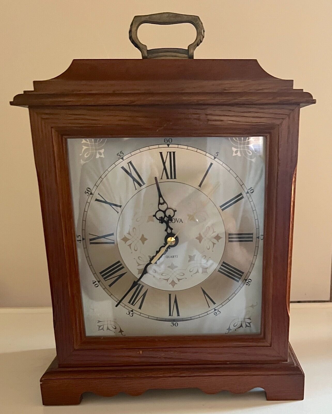 BULOVA Wood Mantle / Desktop Clock ~ # B1874 QUARTZ Roman Numerals