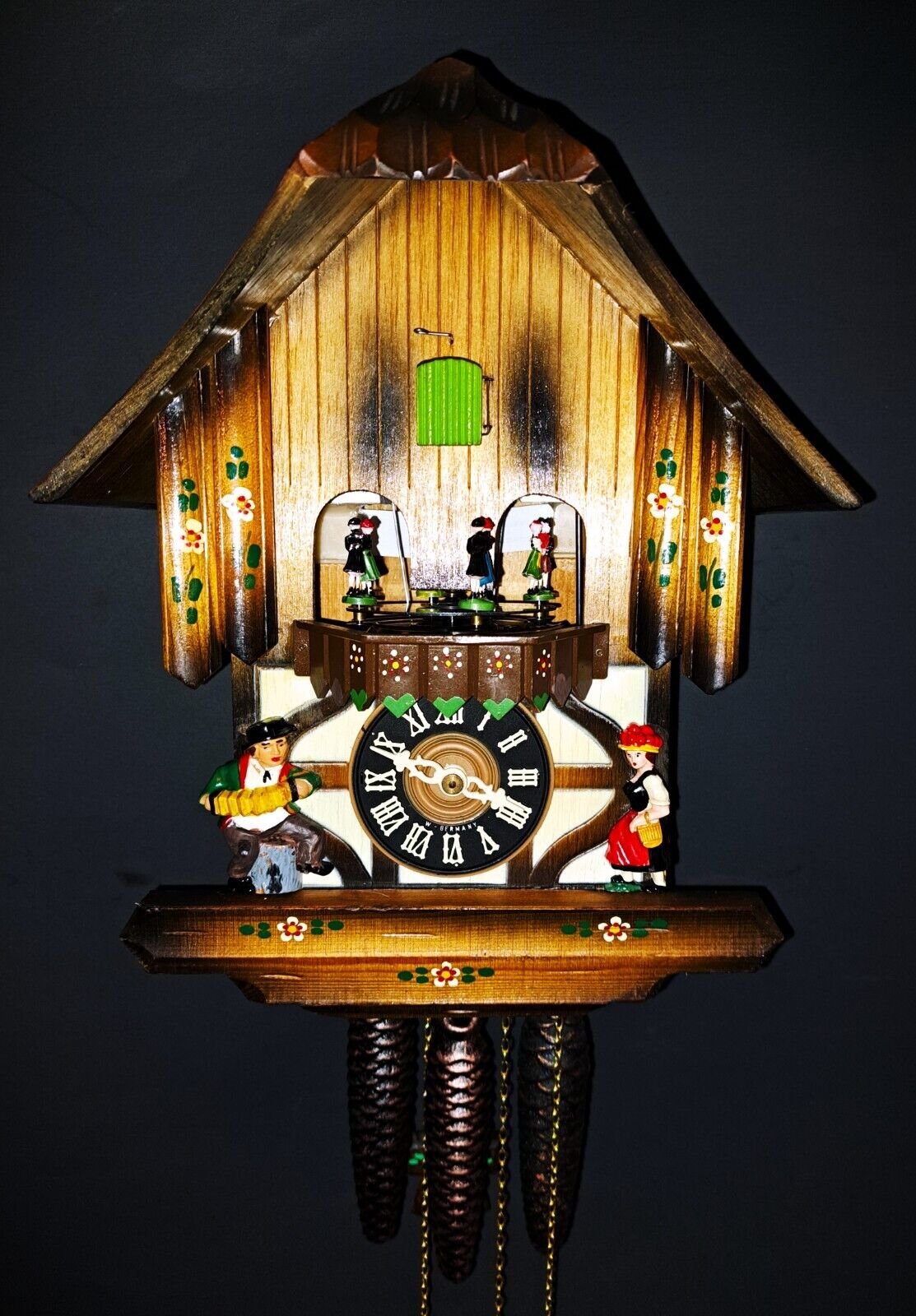 Vintage Classic SCHMECKENBECHER Musical 1 Day Cuckoo Clock #167