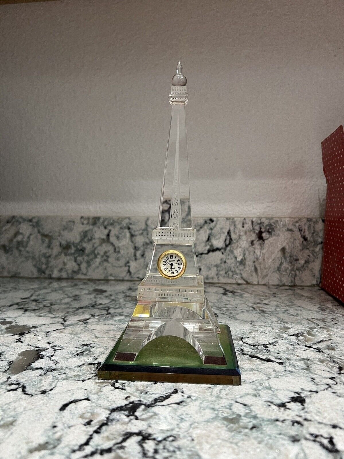 Vintage Eiffel Tower Crystal Desk Clock. New