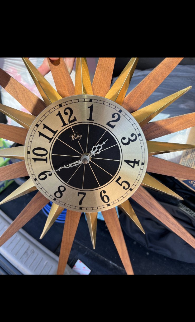 WELBY “ATOMIC” CLOCK; VINTAGE WORKING CONDITION/BATTERY POWERED