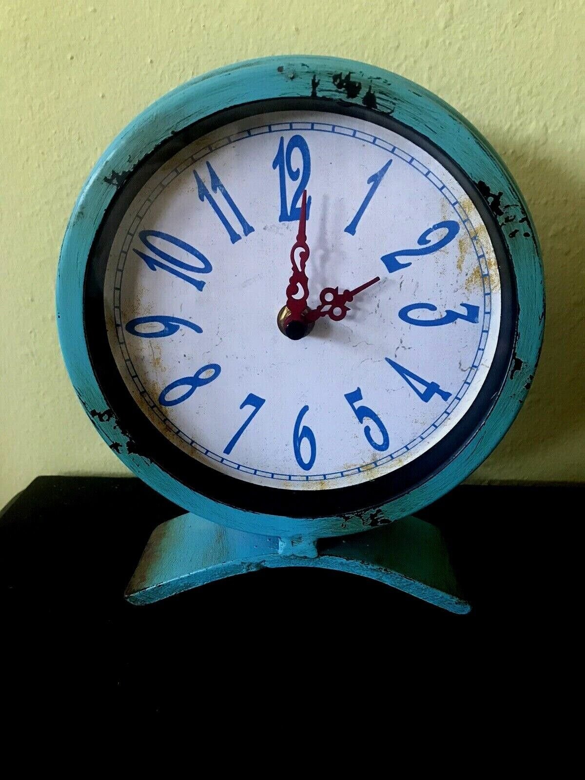 Distressed Aqua Blue Metal 8" Mantle Clock with Red Hands Retro Nautical WORKS