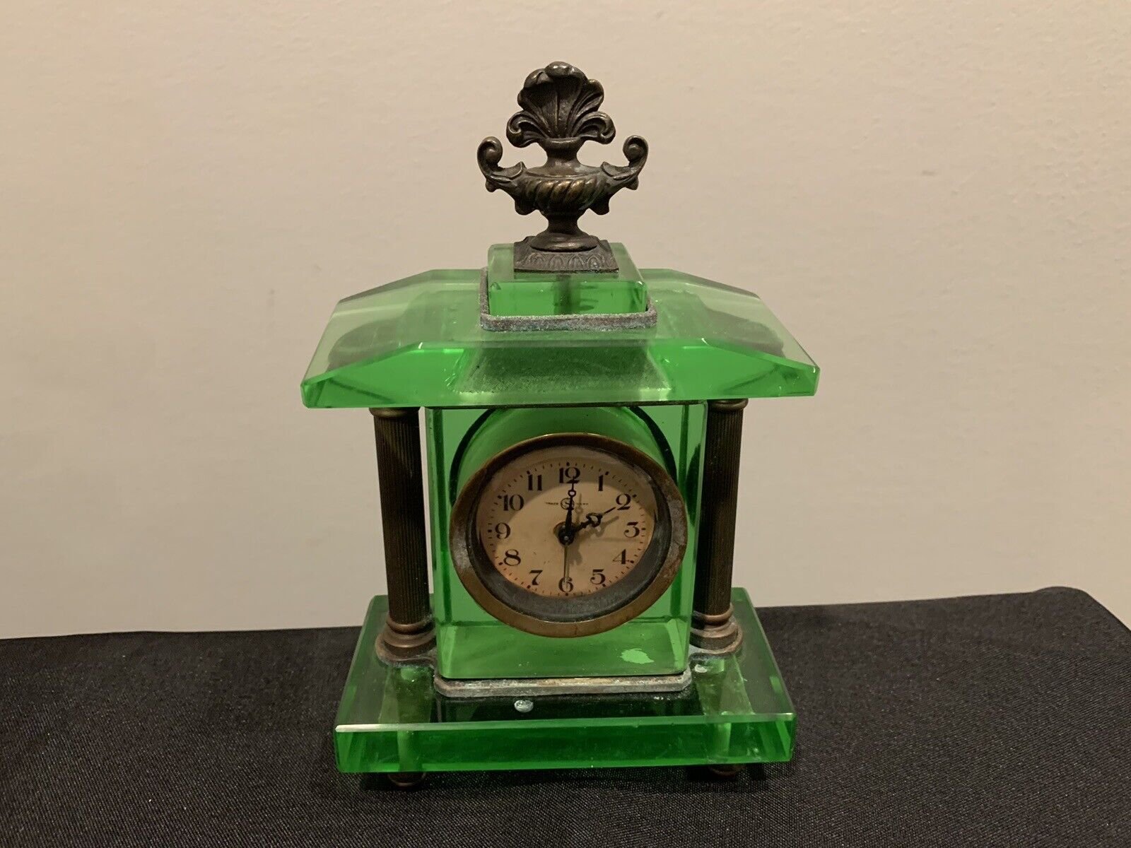 Seiko Antique Green Glass Japanese Clock Working !!