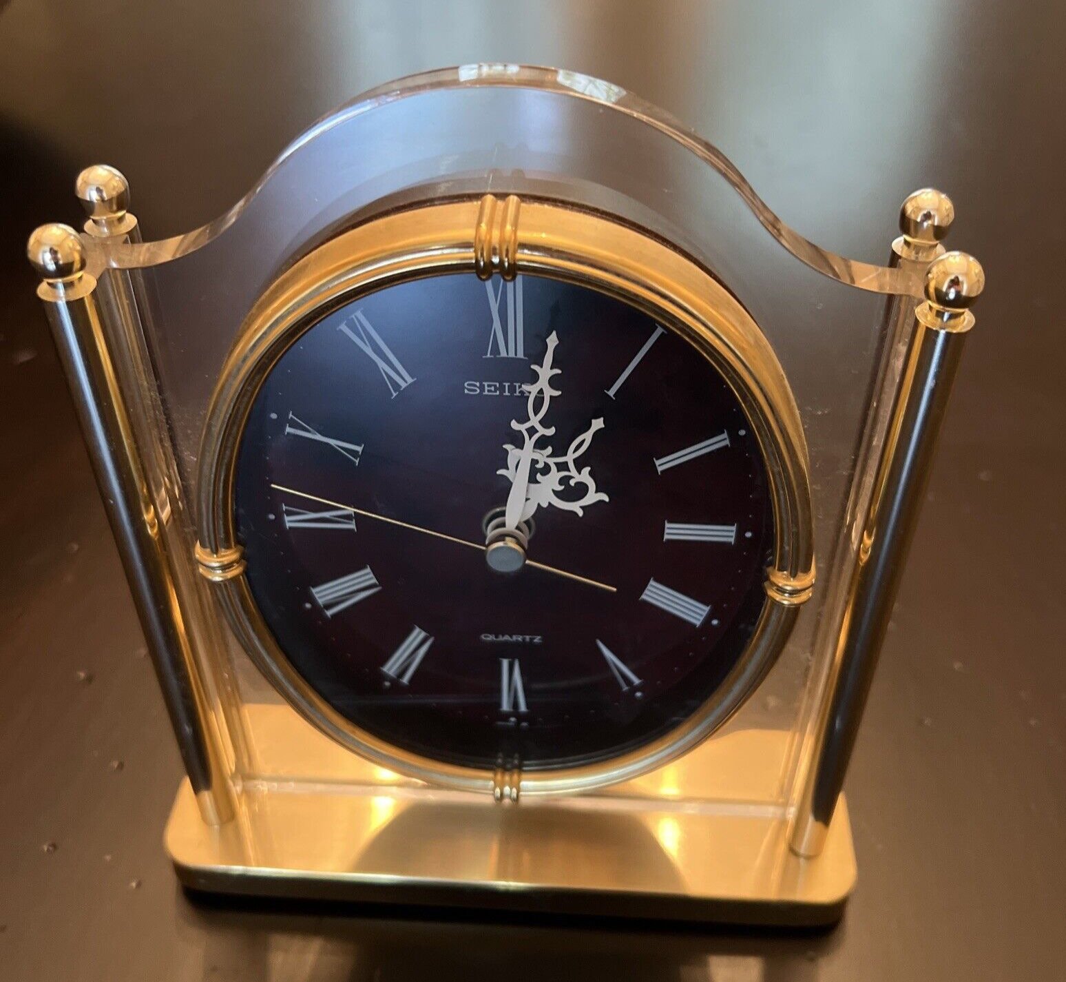 Seiko Quartz Brass Tone Desk/Table Clock Vintage Roman Numerals