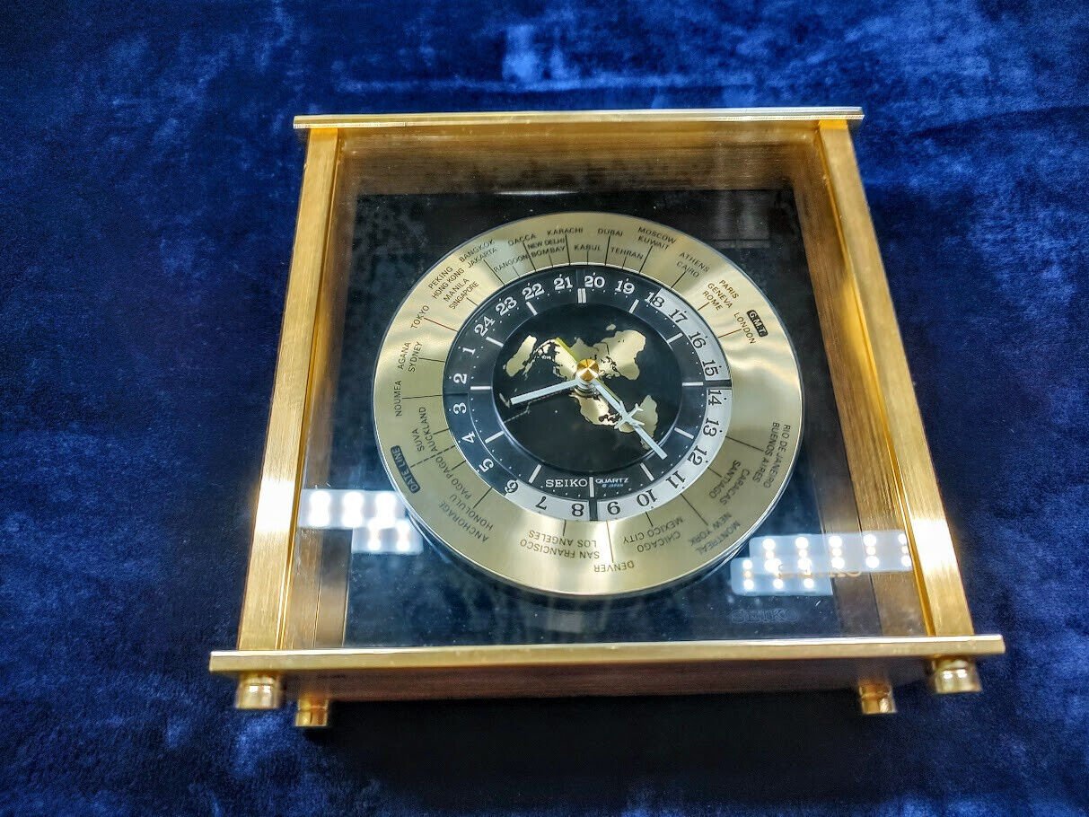 Seiko World Time Zones Brass Clock Airplane Second Hand QQZ885A