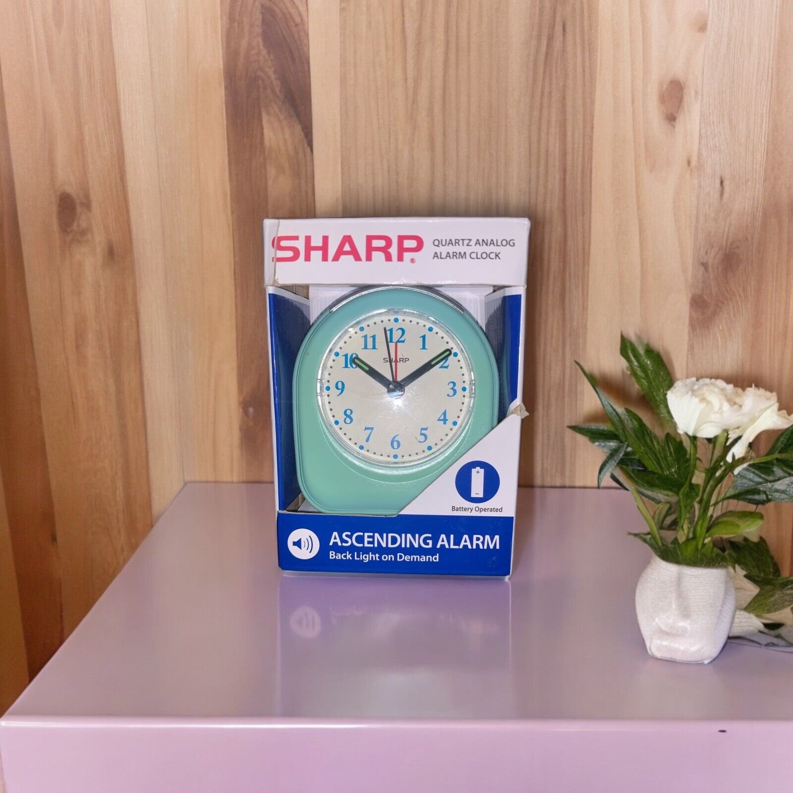 Sharp Quartz Analog Mint Ascending Alarm Clock Battery Operated OD Backlighting