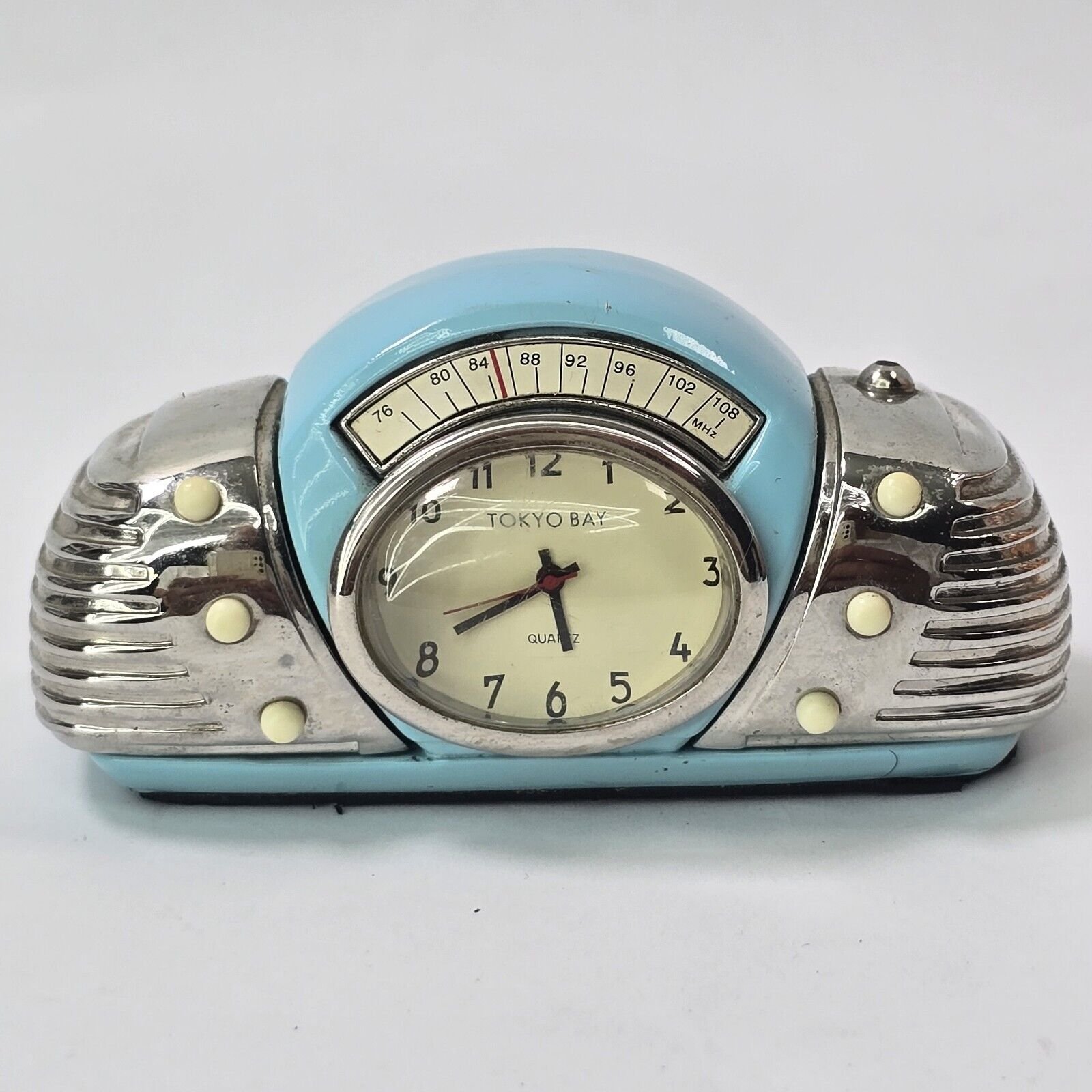 TOKYO BAY - Blue & SILVER RETRO MINI ANALOG DESK CLOCK - shaped like old radio