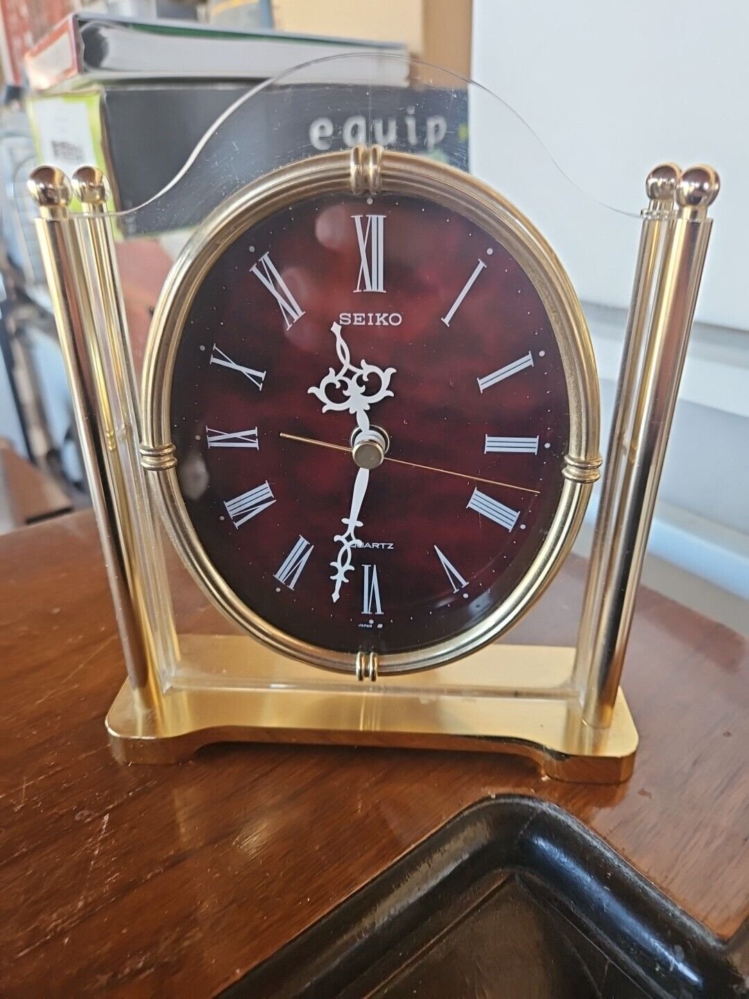 Vintage Seiko Quartz Lucite and Brass Desk Mantle Clock QQZ337S - Made in Japan