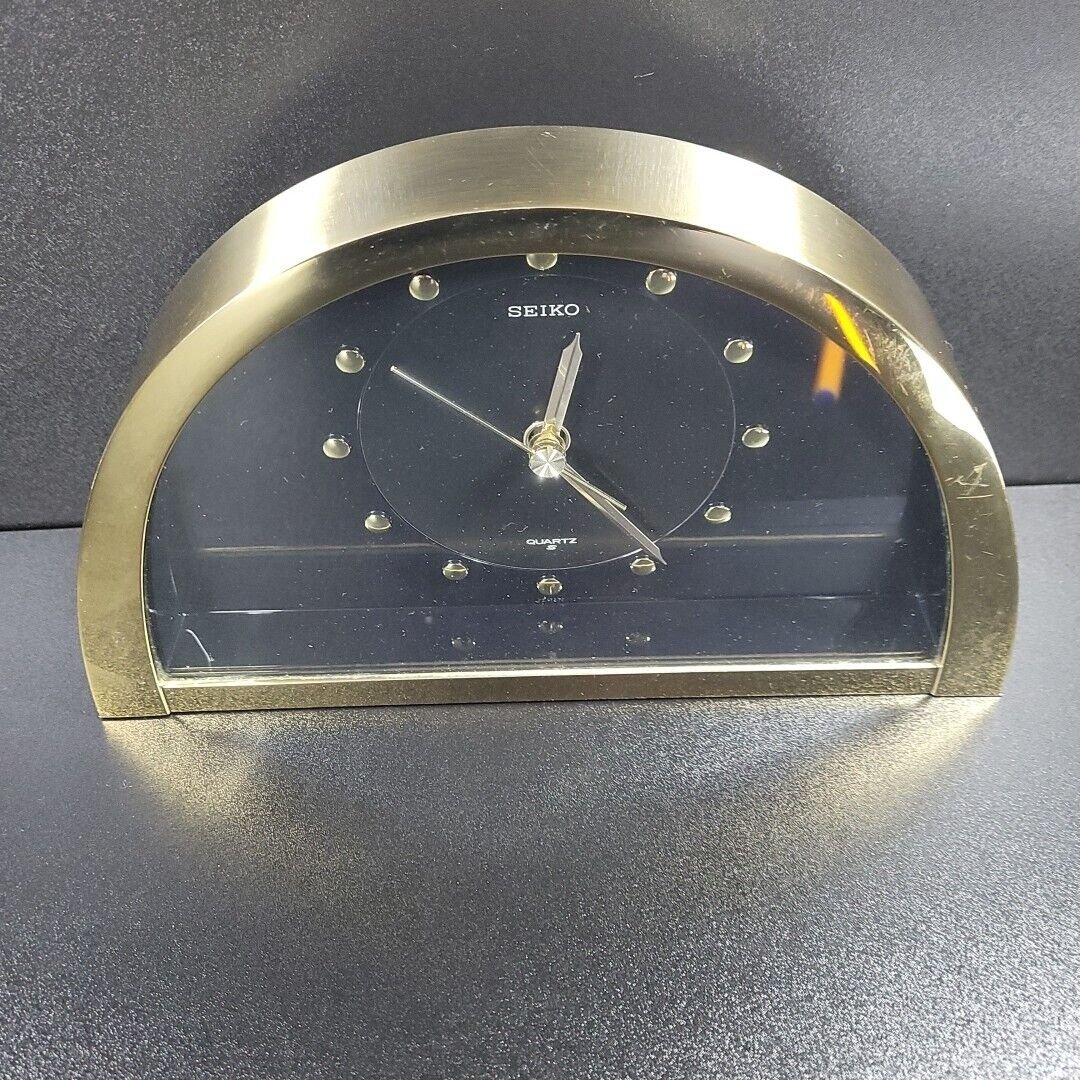 VINTAGE SEIKO QUARTZ TABLE DESK CLOCK QQZ137G JAPAN WORKING GOLD MODERN IKEX