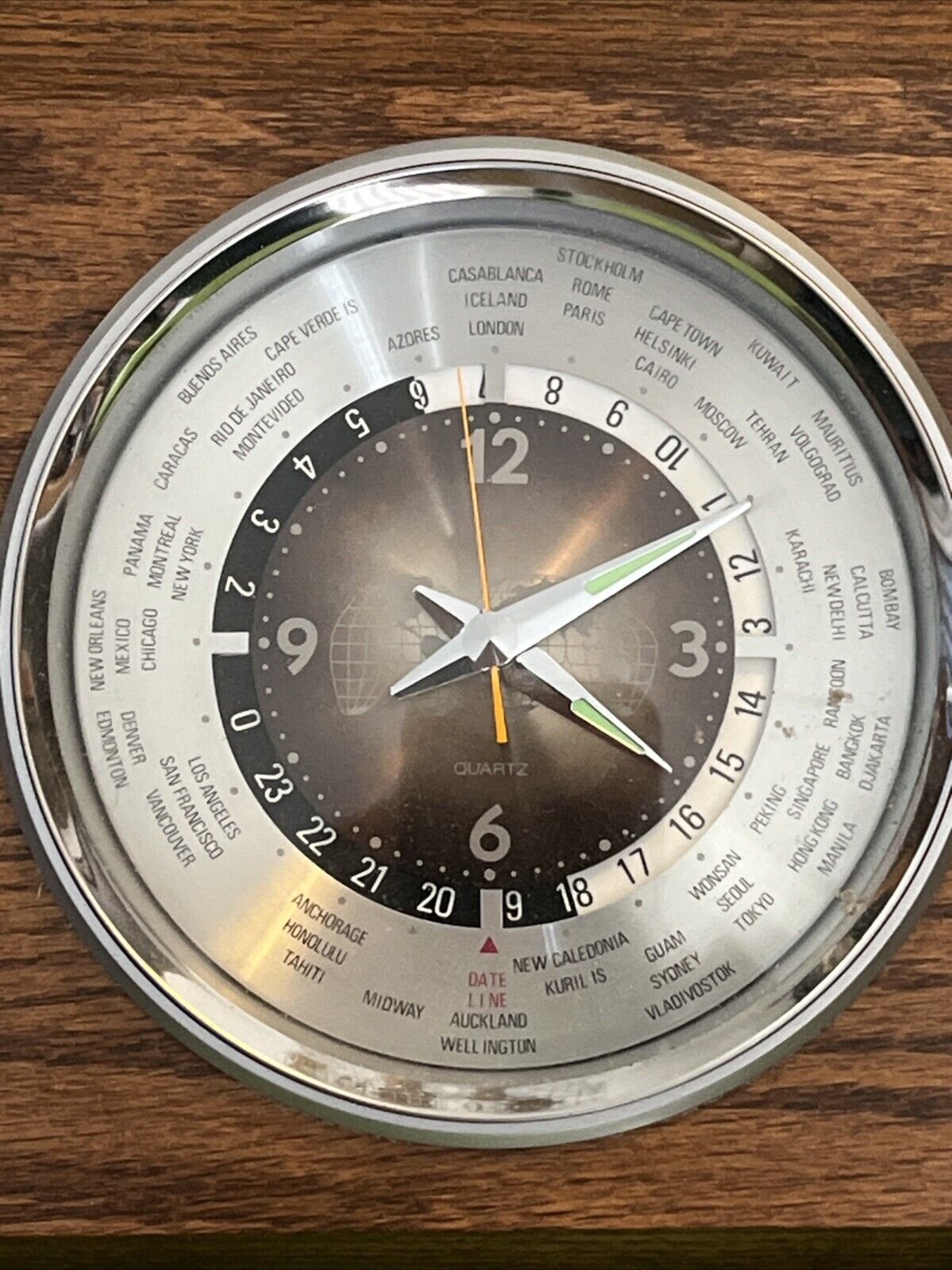 VTG. WESTWOOD CLOCKS N KITS QUARTZ WORLD TIME DESK CLOCK WT100-39-00 OAK CASE