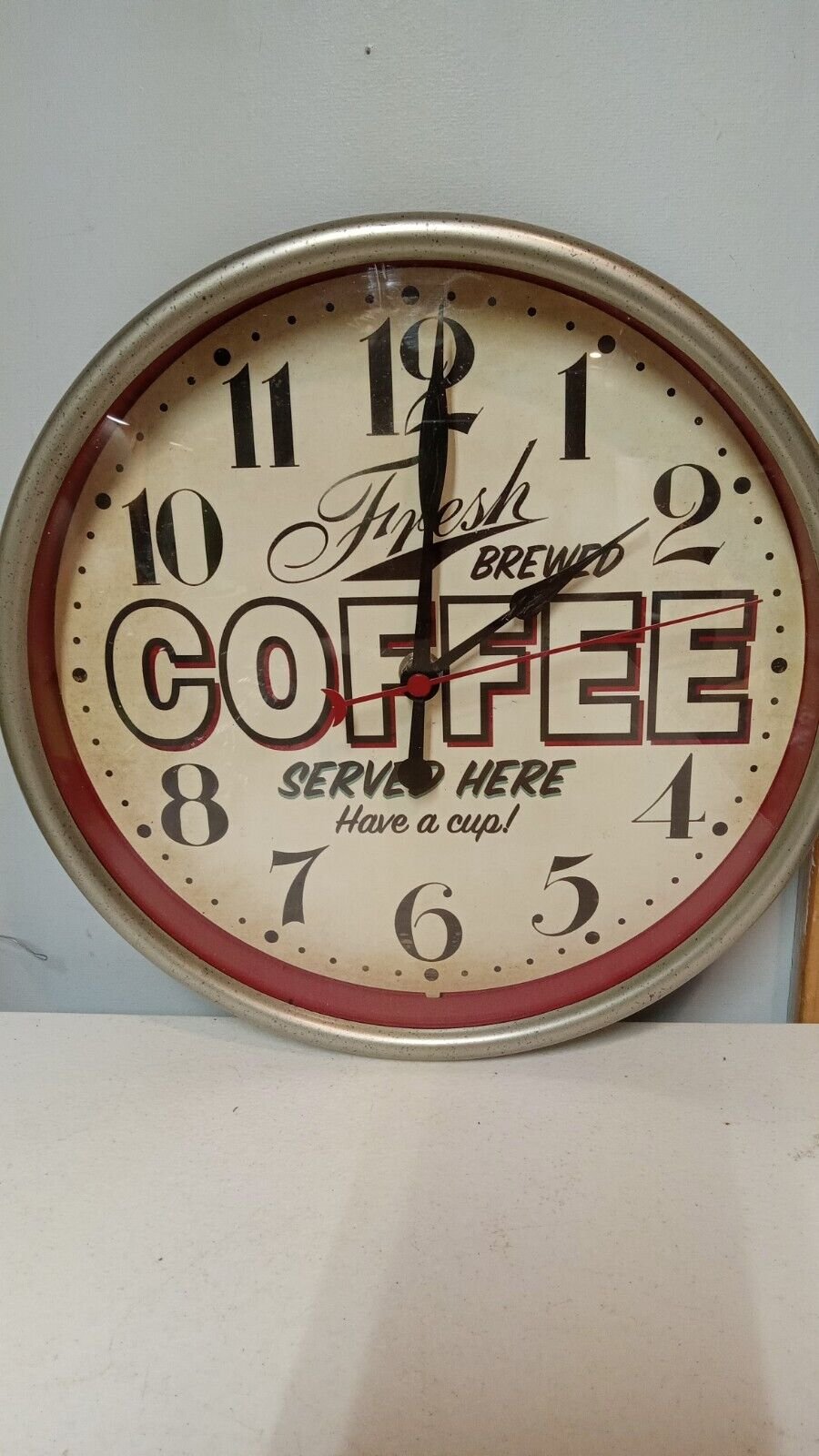 10" Coffee Wall Clock (COFFEE Served Here Have A Cup) Tested Working