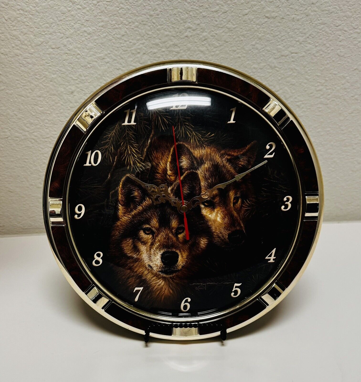 12 Inch Wolf Wall Clock