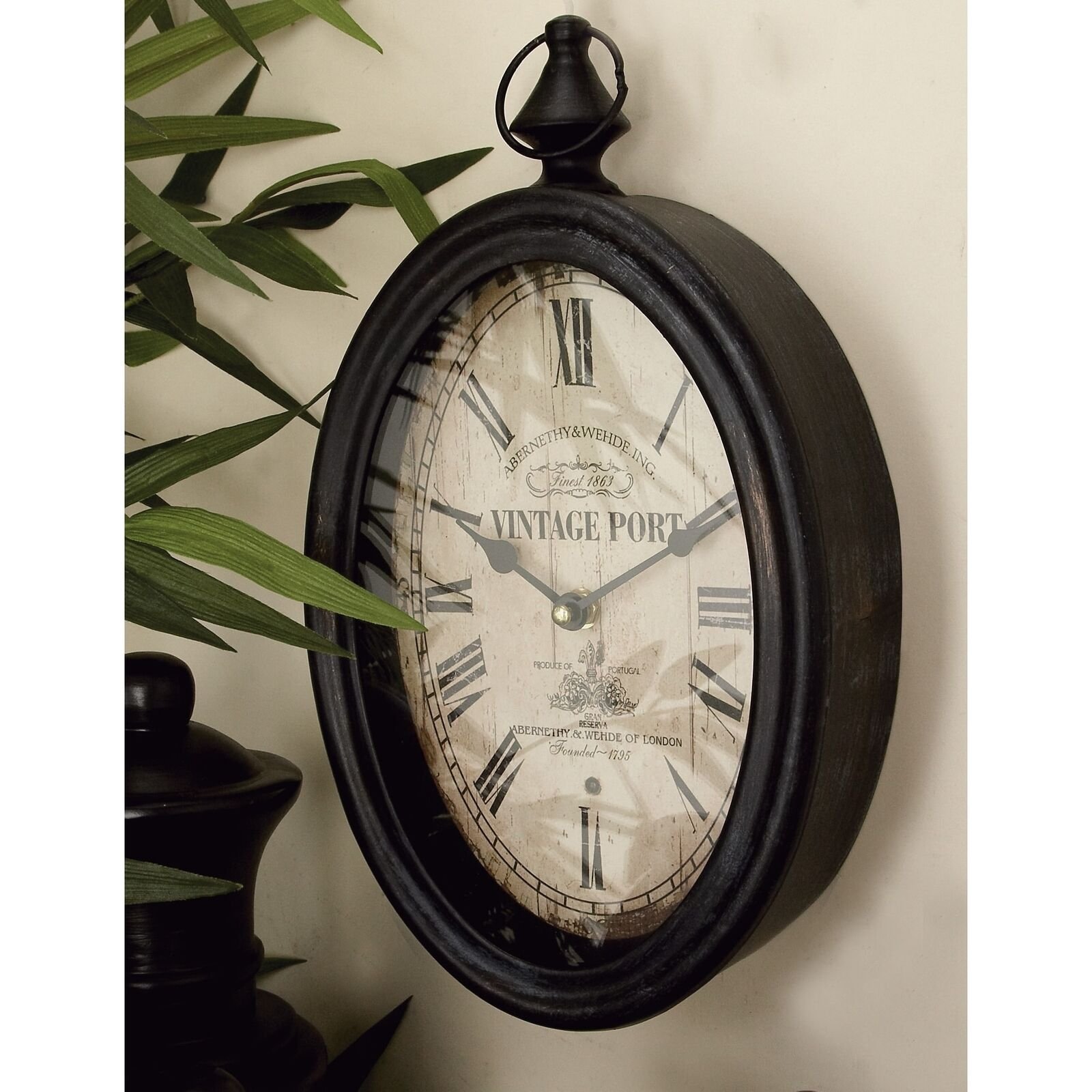 Black Metal Pocket Watch Style Decorative Wall Clock (Set of Black