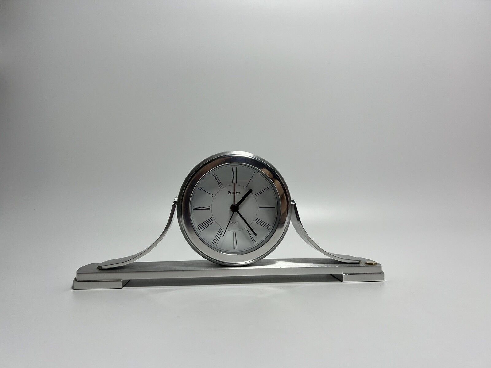 Bulova Sedona Tabletop Brushed Aluminum Clock B2450 Roman Numerals. Tested