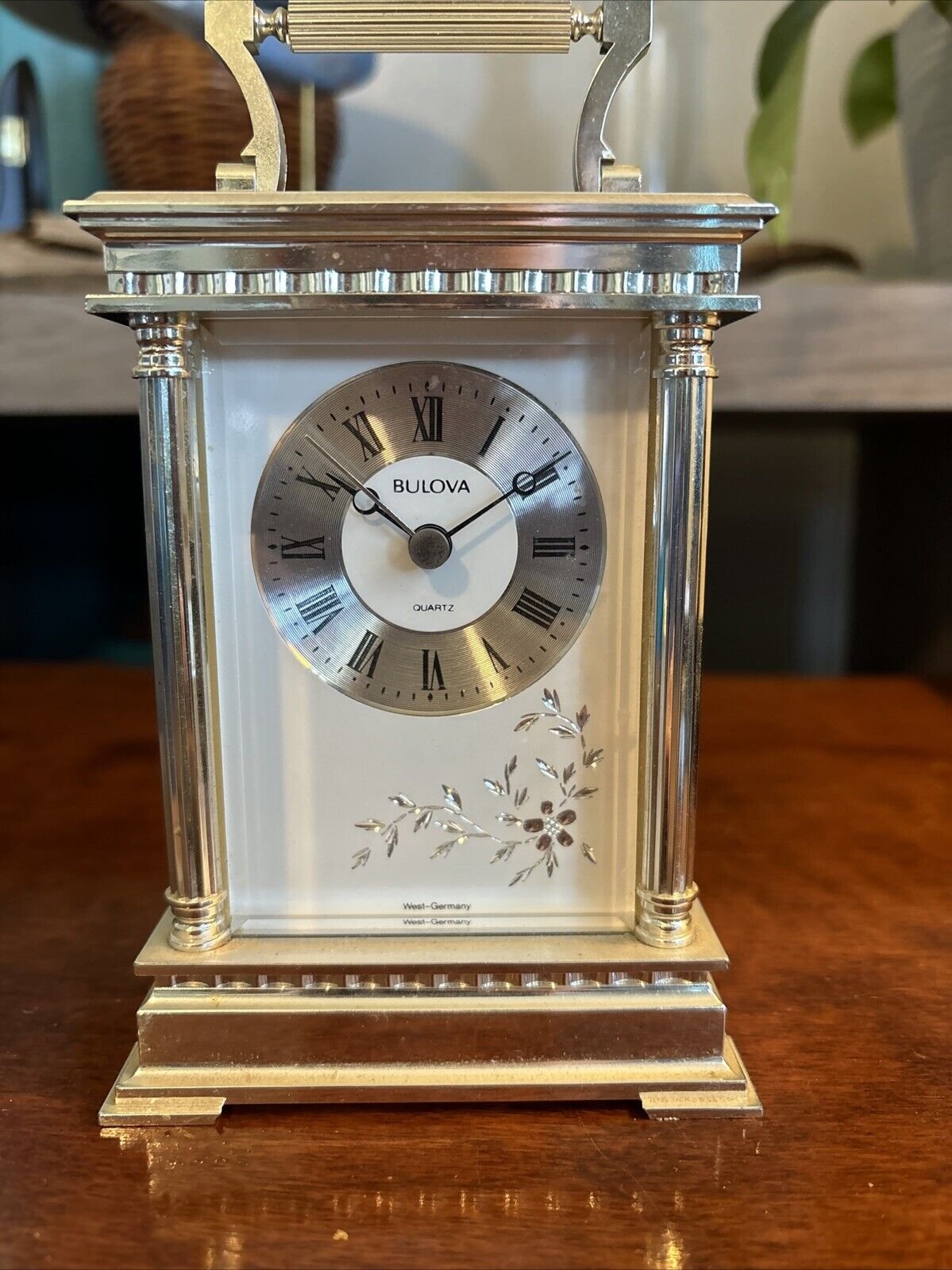 Bulova Shelf / Desk Chime Clock Beautiful and Working