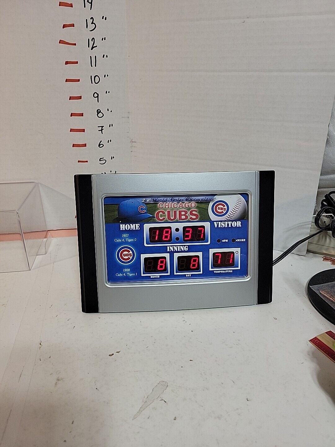 Chicago Cubs Scoreboard Telling Time, Date, Temperature Working Desk Clock Alarm