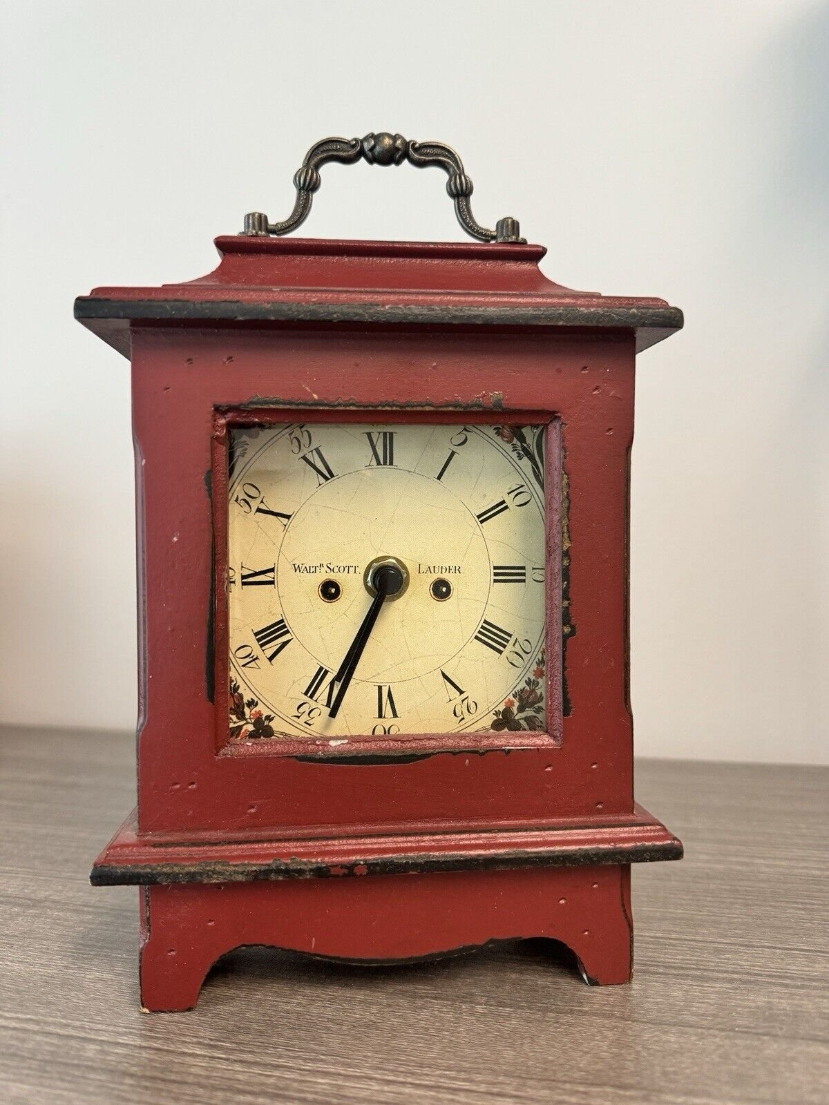 decorative table clocks