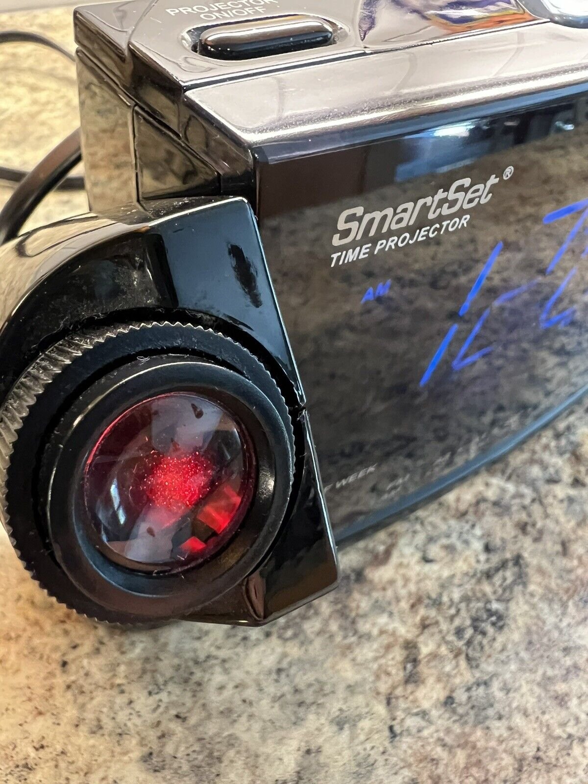 EMERSON RESEARCH Time Projector Alarm Clock CKS3526 SmartSet-Works (A38)