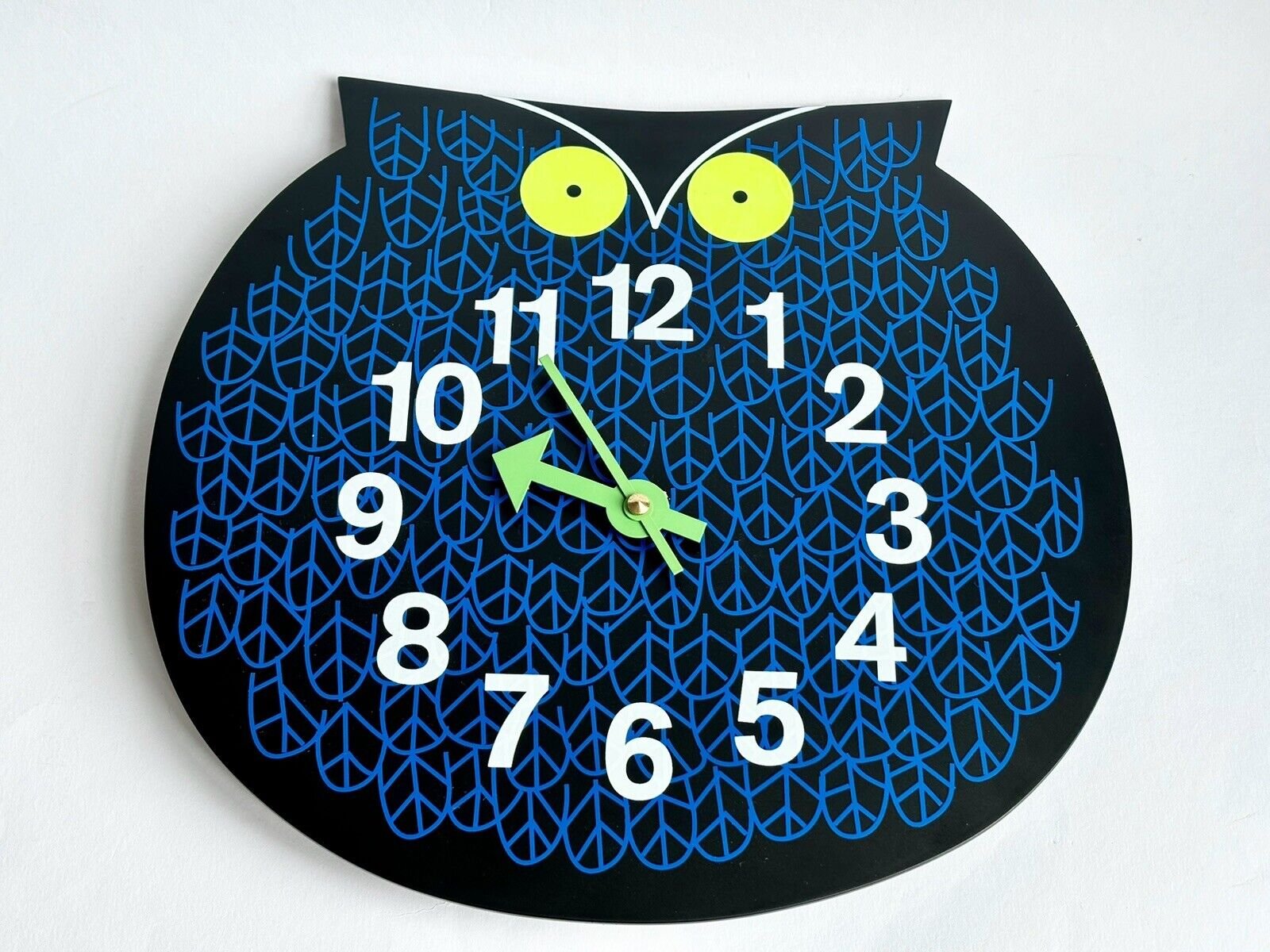 George Nelson Omar The Owl Zoo Timers Wall Clock Vitra Design Museum 2004