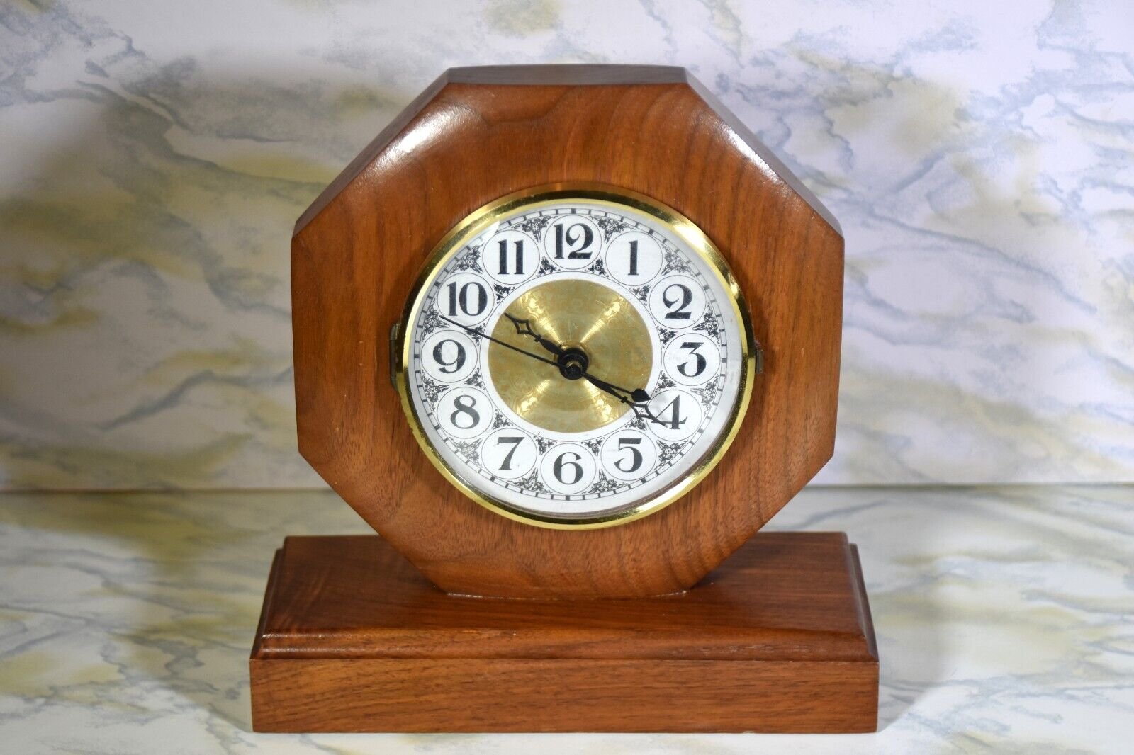 Handmade Oak Wooden Clock With Antique Face Desk Mantle Table Quartz#%