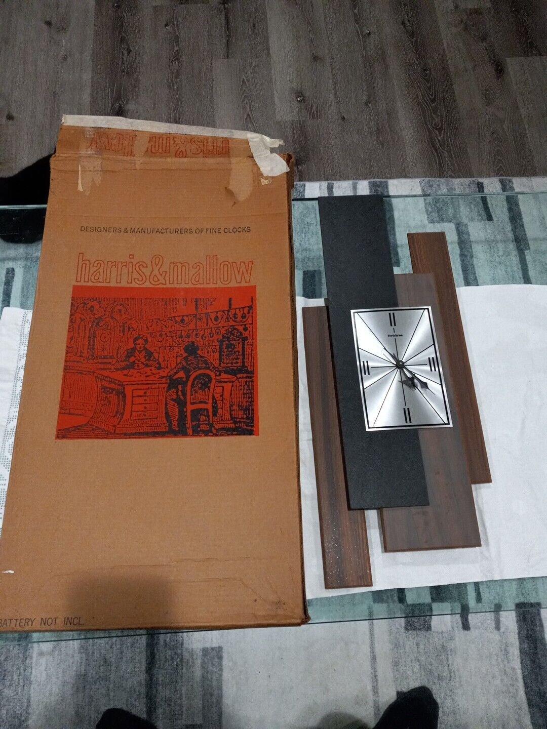 Harris Mallow Wall Clock READ