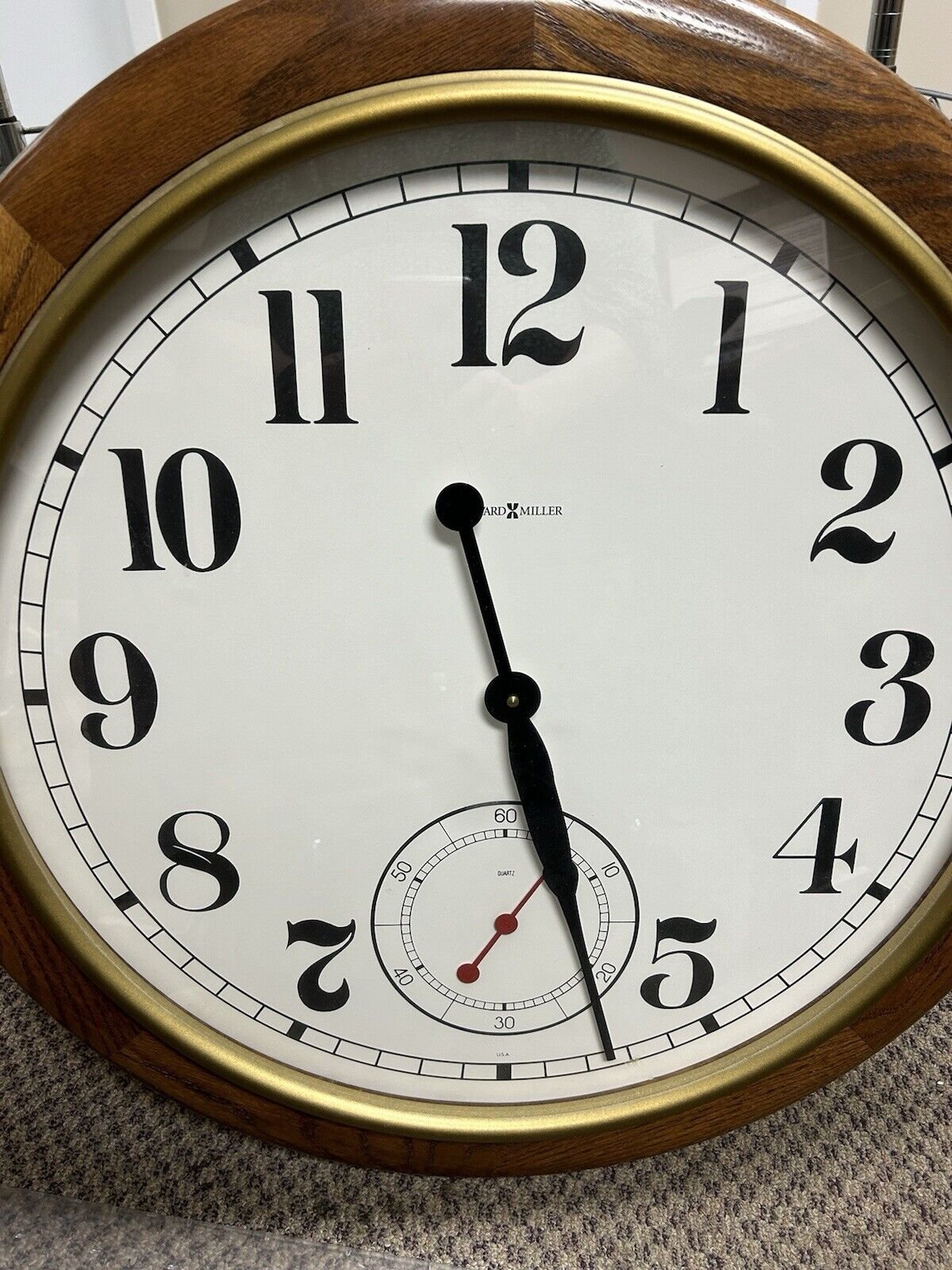 Howard Miller 25" Gallery Clock Vintage Oak Wall Clock Model 622-757