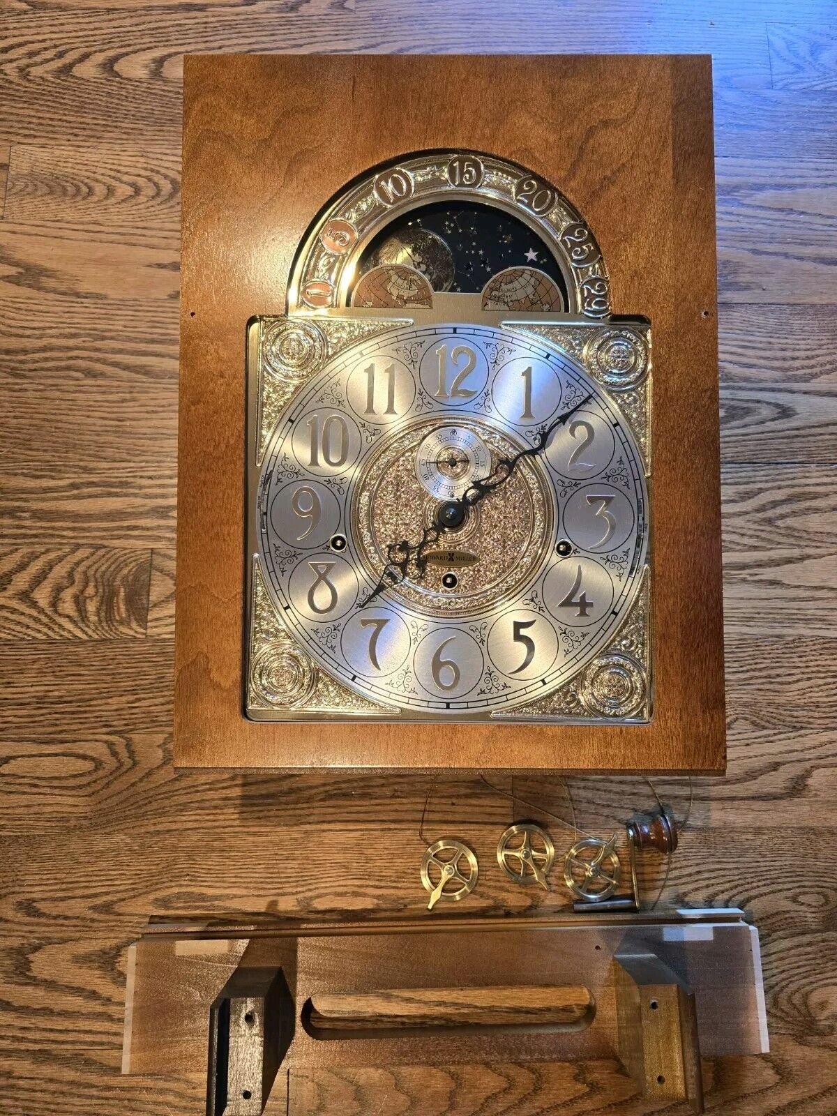 Howard Miller 610-019 Grandfather Clock Kieninger MS 008 Movement Dial Gorgeous