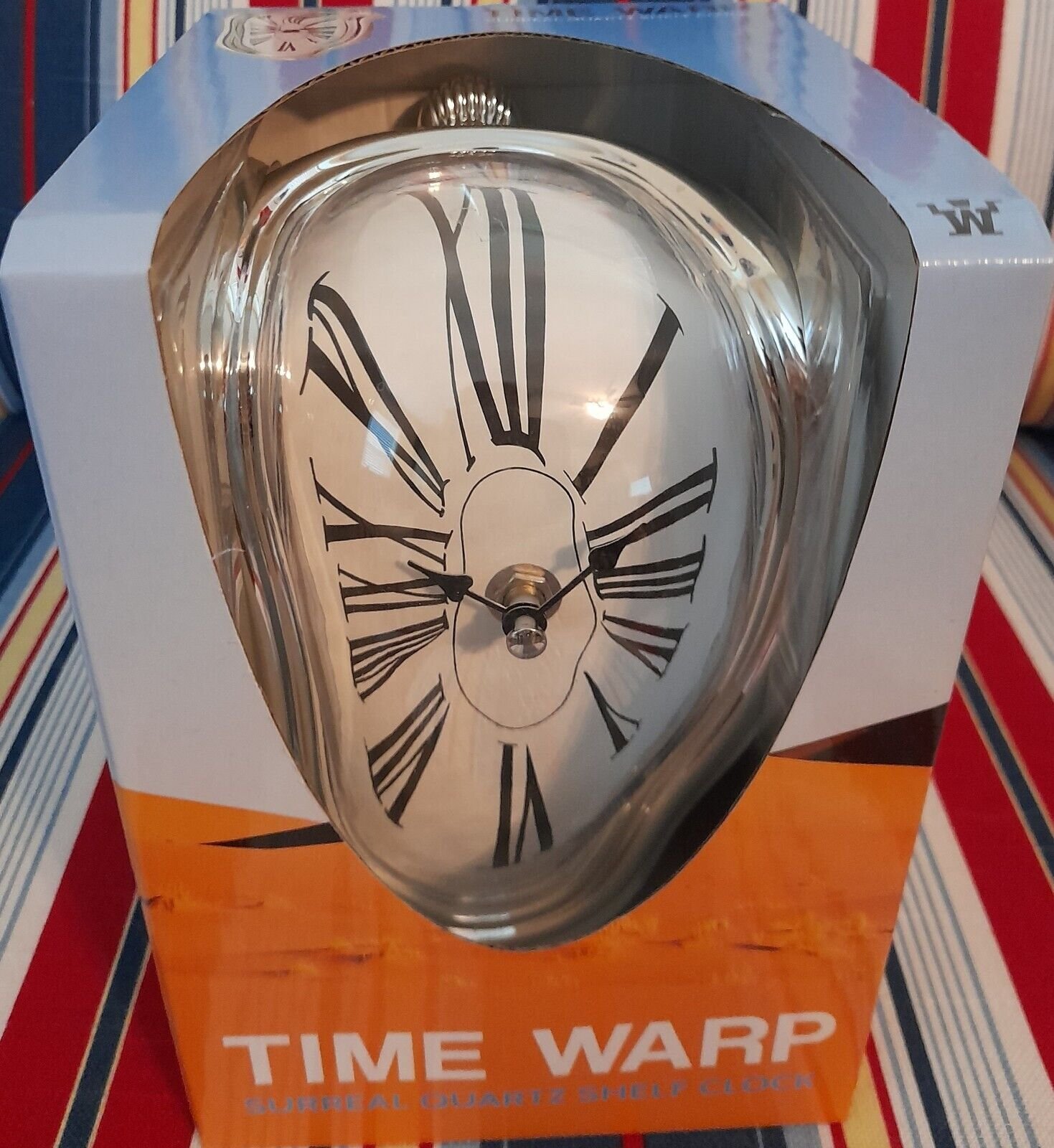 Melting Wall Clock Unique Gift Home Decor Retro Novelty Dali Style
