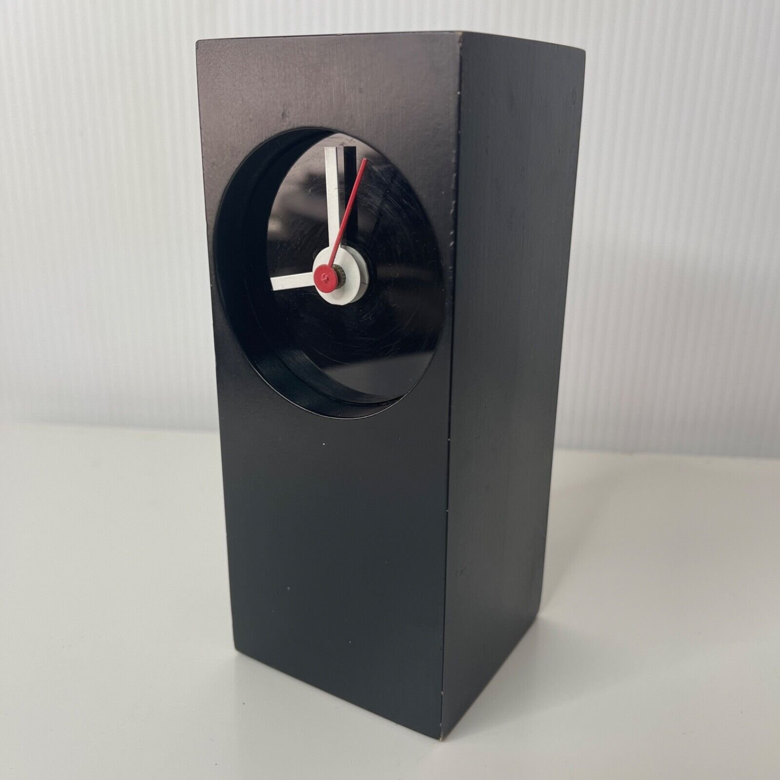 Rare VTG Tochigi Tokei Postmodern Japanese Desk Shelf Clock Black Wood 6.5"