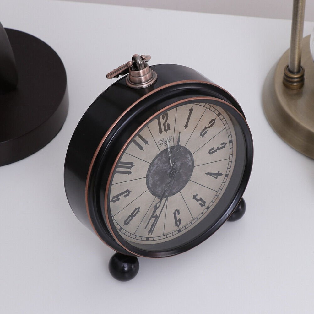 Retro Desk Clock Antique Living Toom Decore European Table Vintage Wind-up