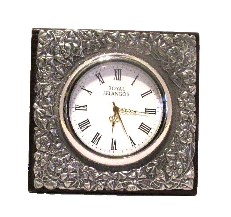 Royal Selangor Celebration Collection Pewter Leaves Table Clock