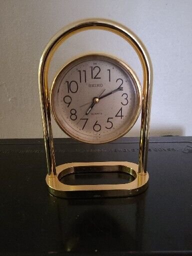 SEIKO DESK OR MANTEL CLOCK - GOLD COLORED - TILTING