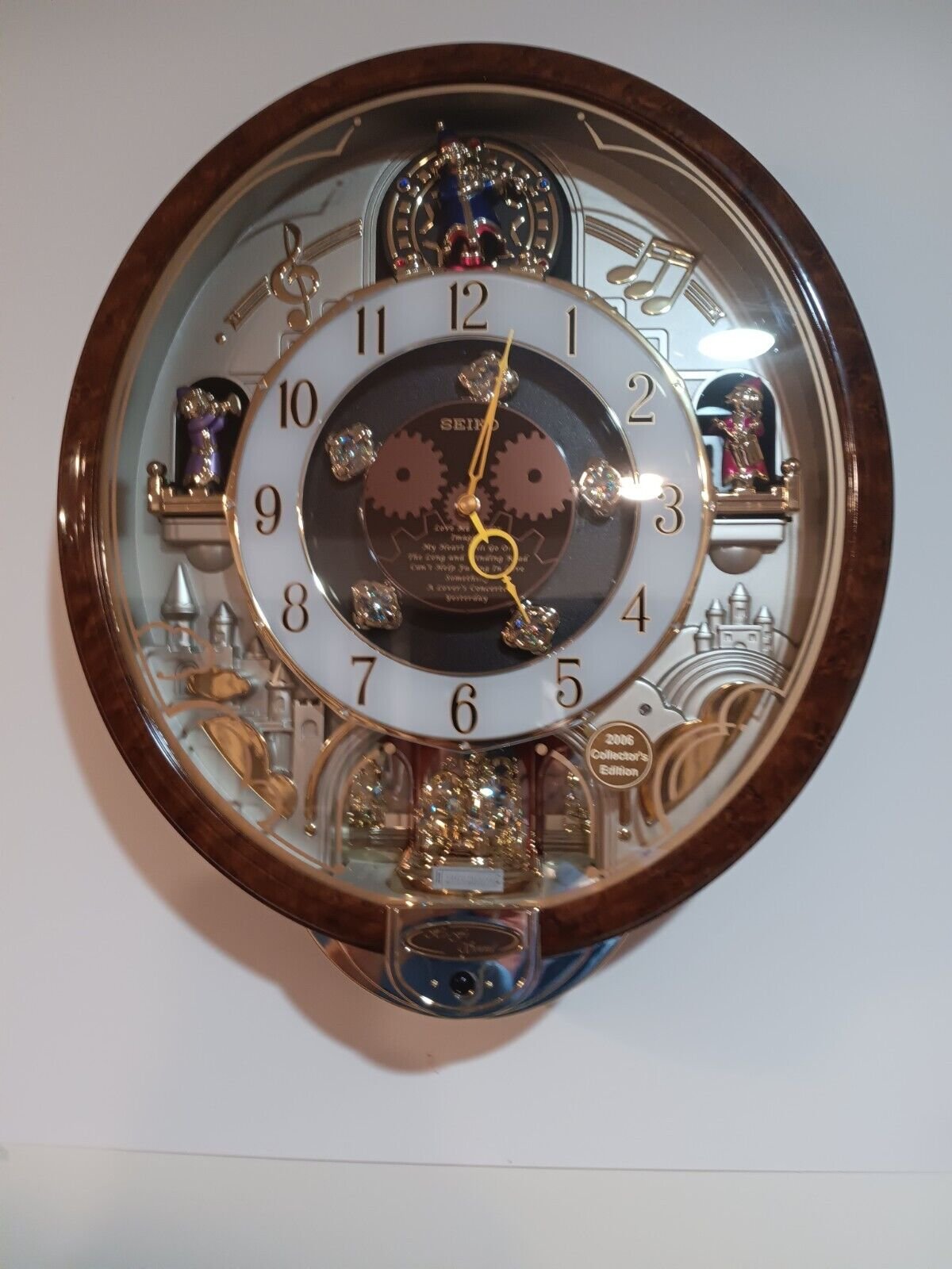 Seiko Swarovski Crystals 8 classic Melodies in Motion oval Wall Clock QXM147BRH